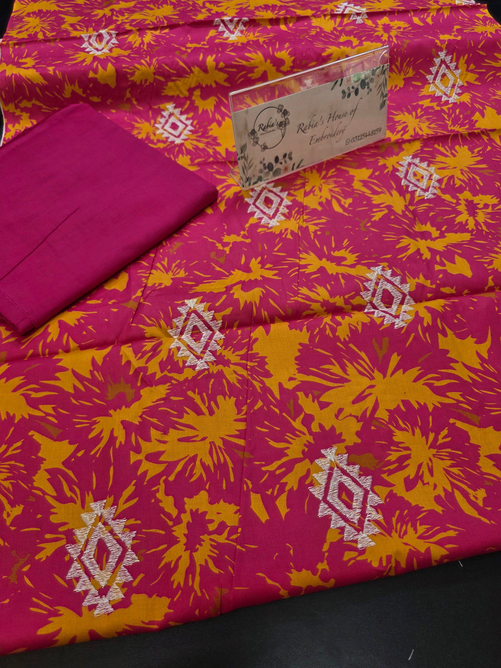 Bareeze lawn 3pc printed plus embroidery