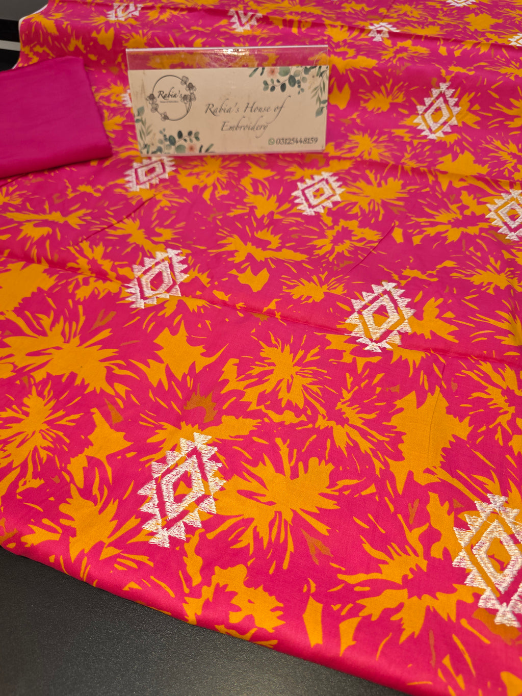 Bareeze lawn 3pc printed plus embroidery
