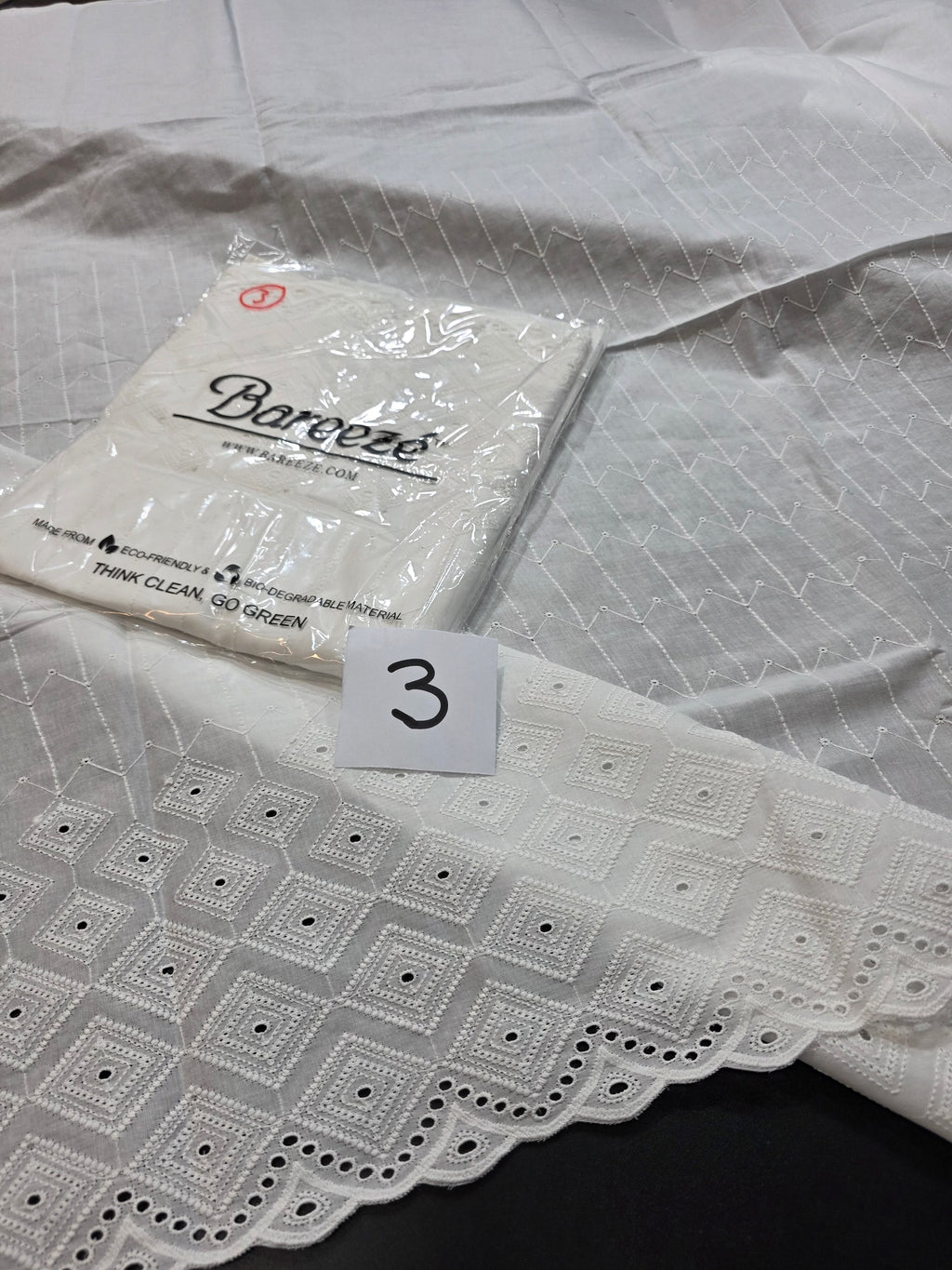 Embroidered trouser 3