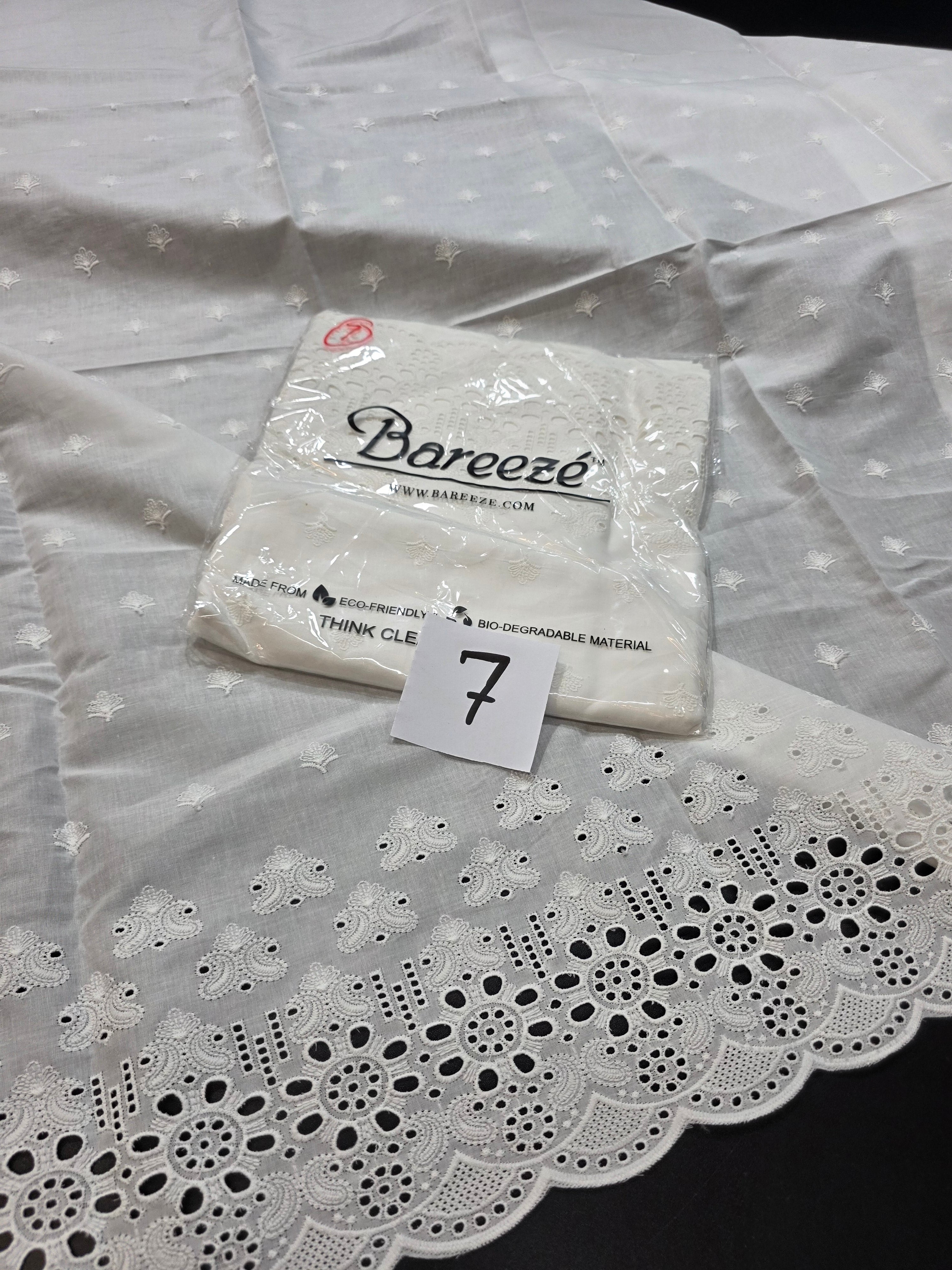 Embroidered trouser 7