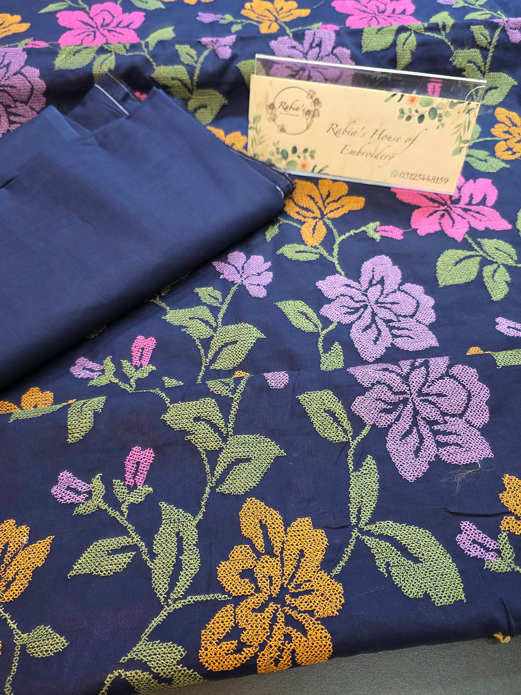 Bareeze embroidered lawn 2pc