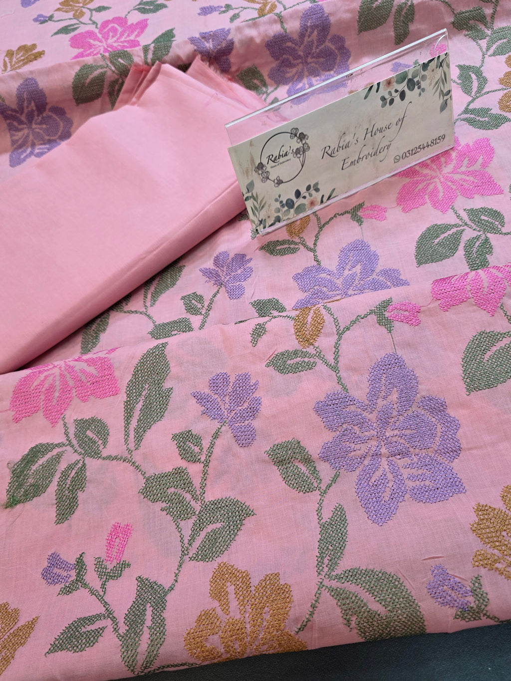 Bareeze embroidered lawn 2pc