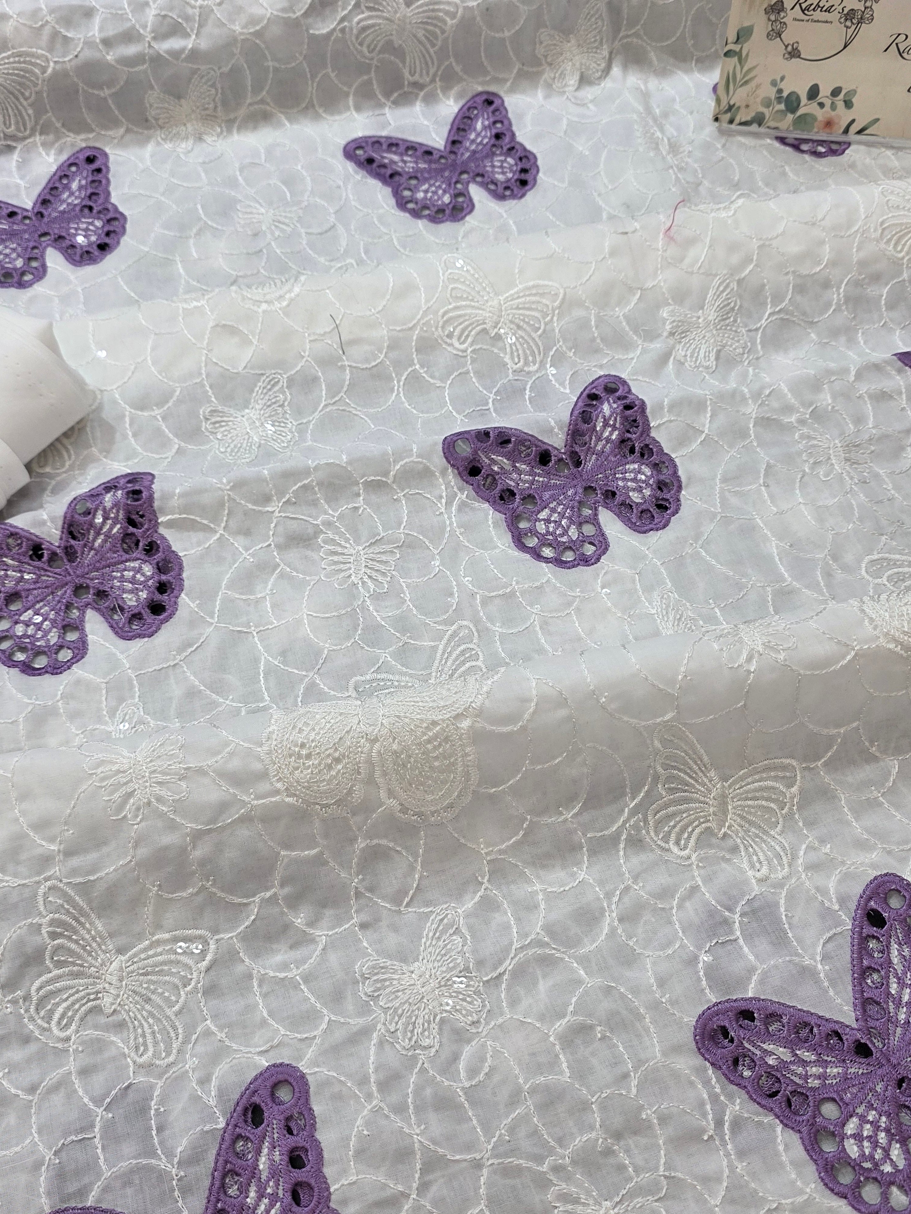 Bareeze embroidered lawn 2pc