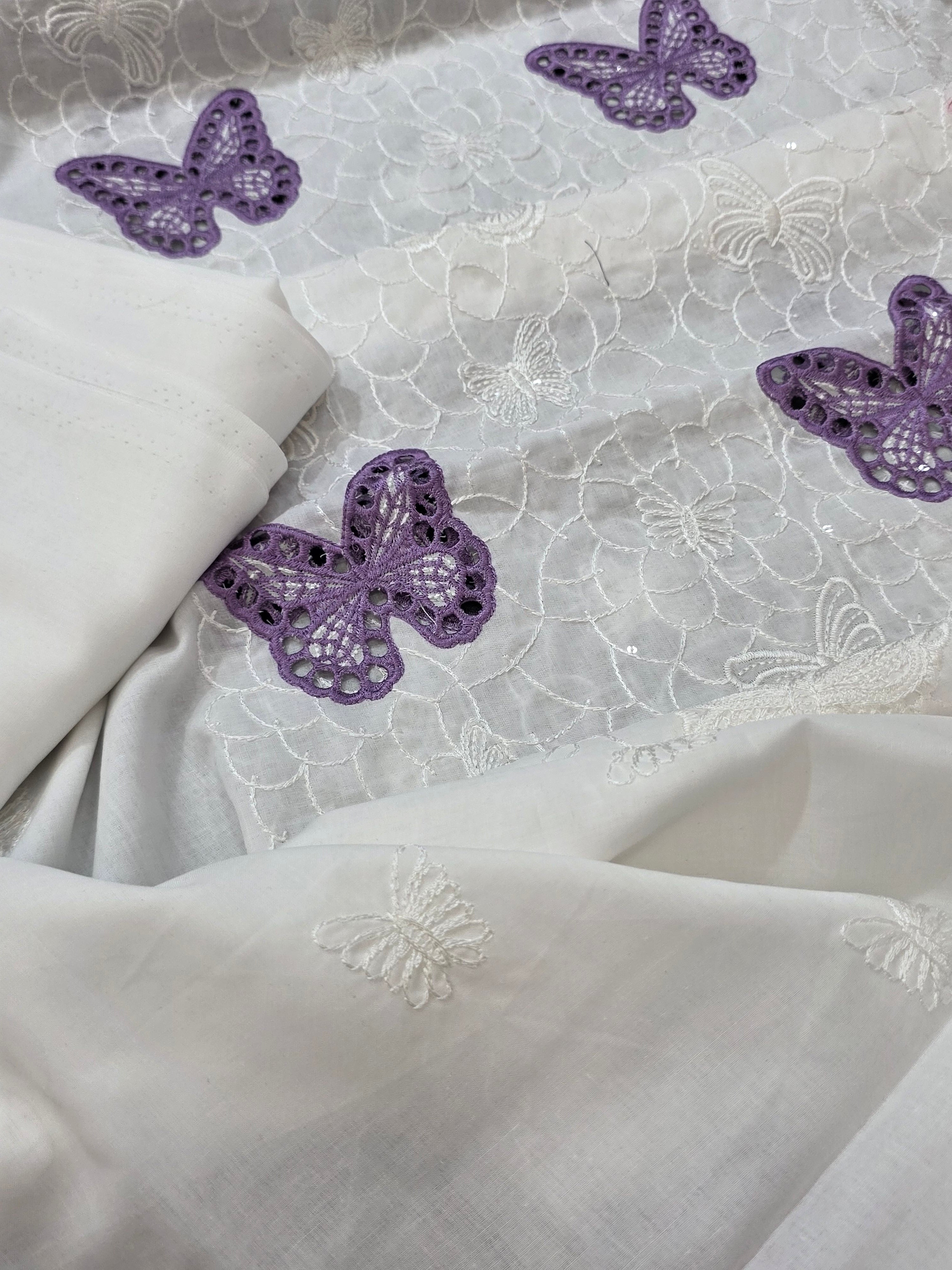 Bareeze embroidered lawn 2pc