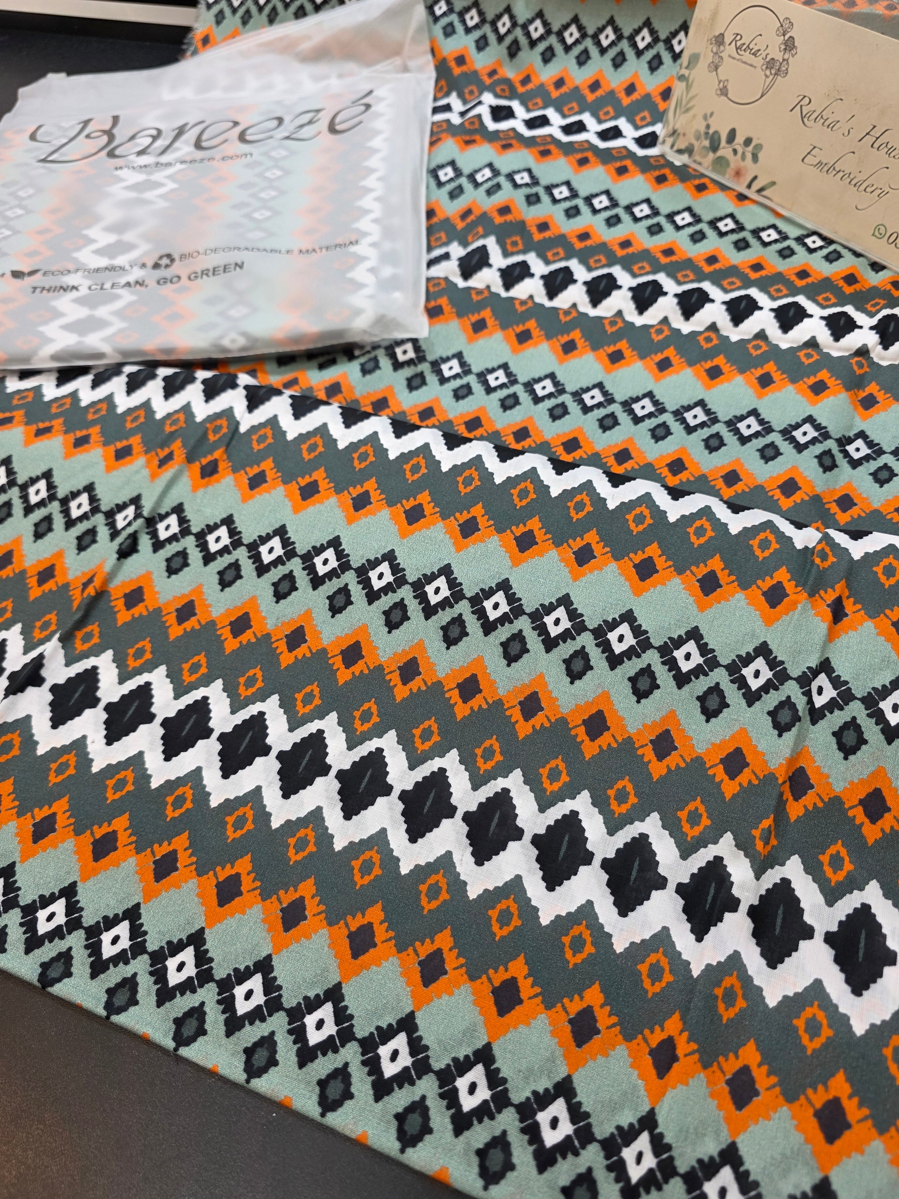 Bareeze lawn 2pc printed