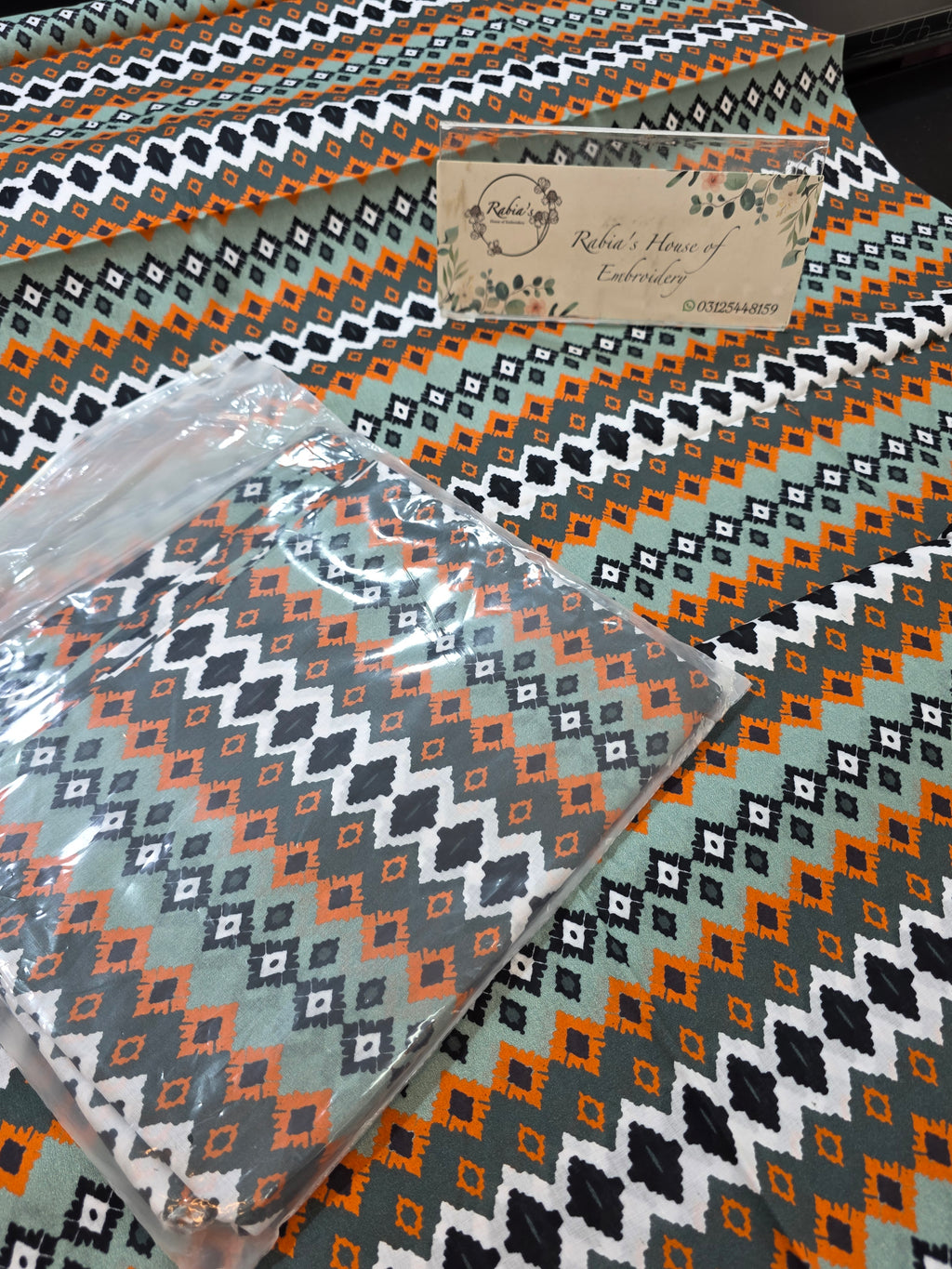 Bareeze lawn 2pc printed