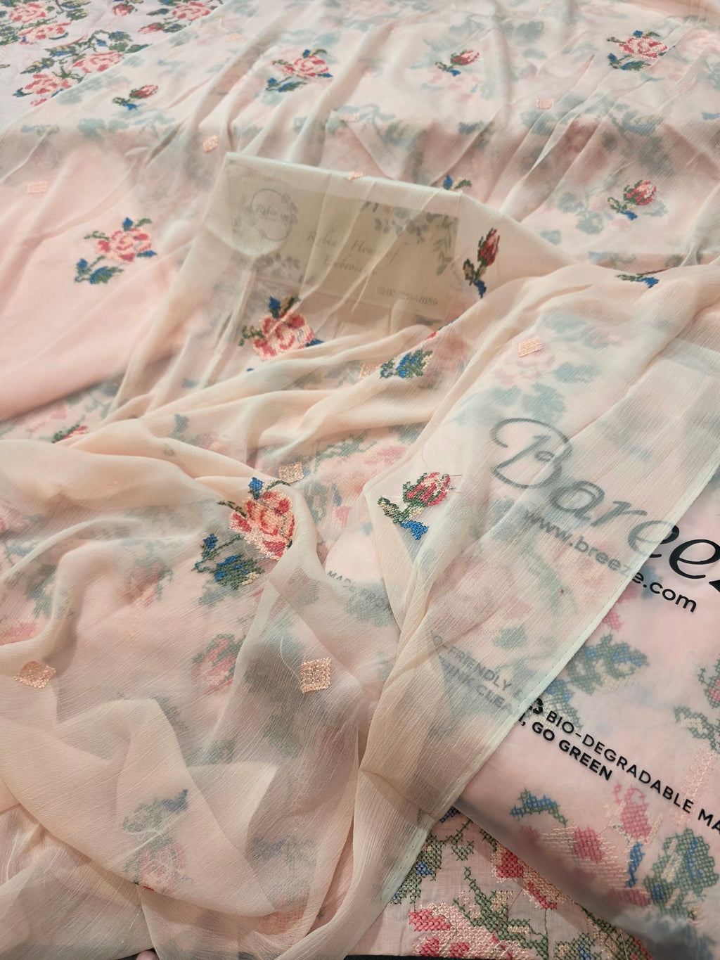 Bareeze lawn 3pc allover embroidered