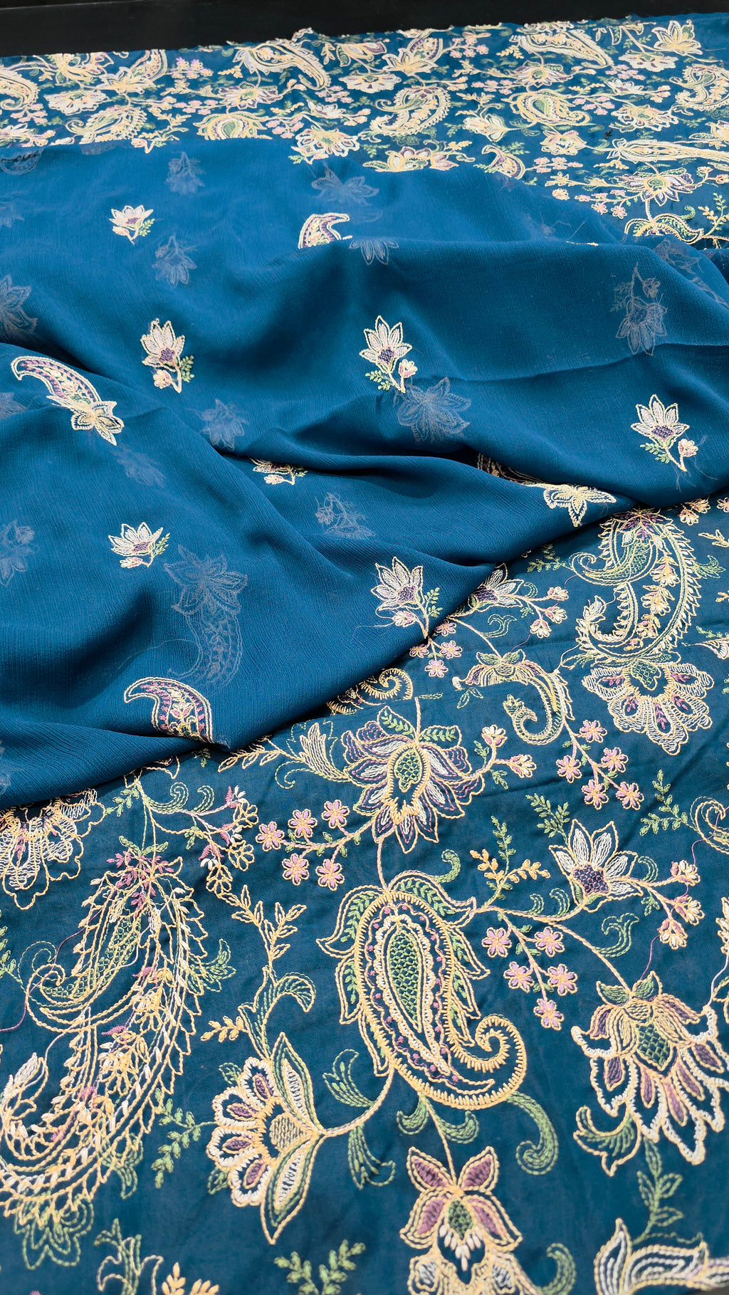 Bareeze lawn 3pc allover embroidered