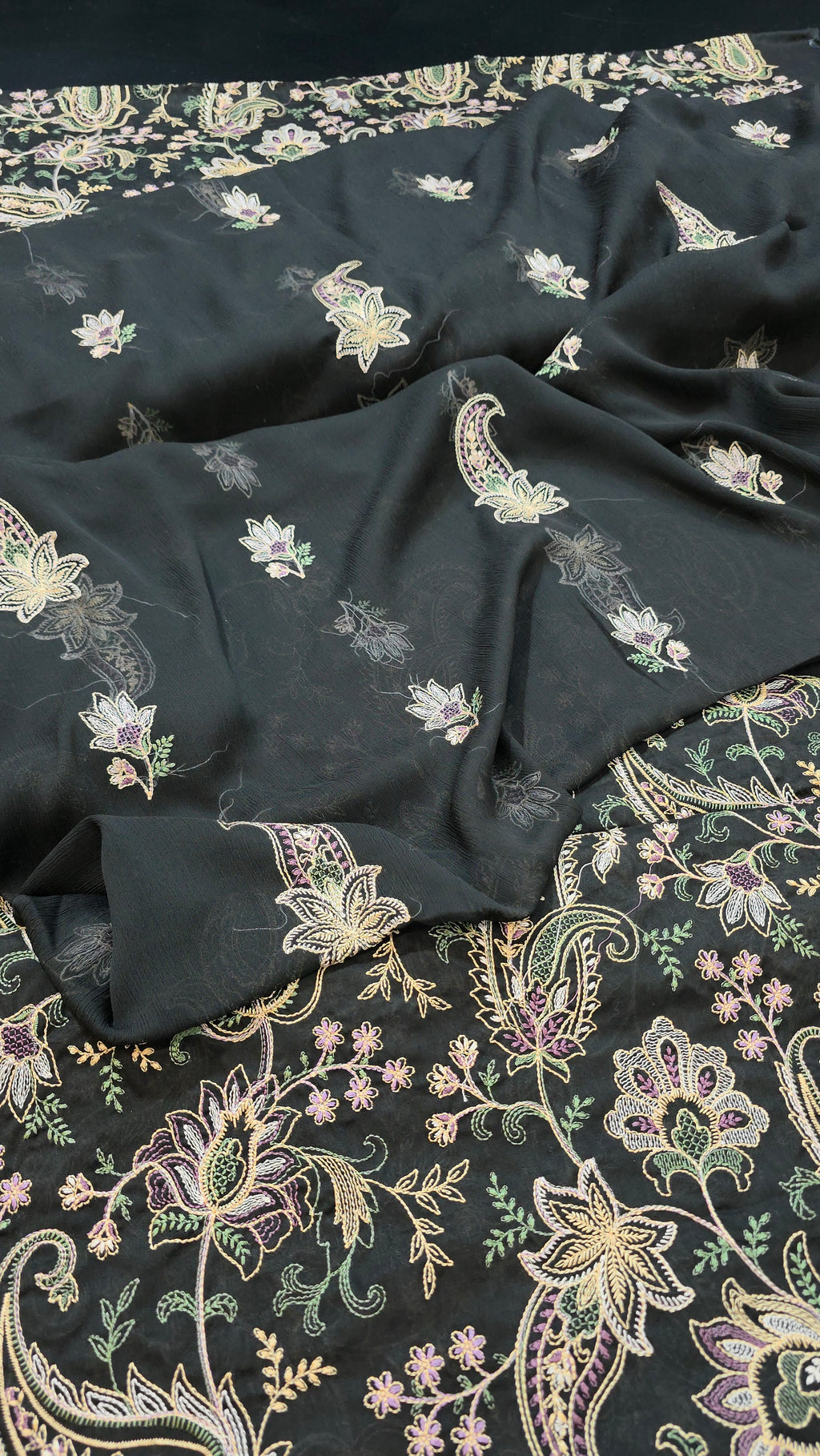 Bareeze lawn 3pc allover embroidered