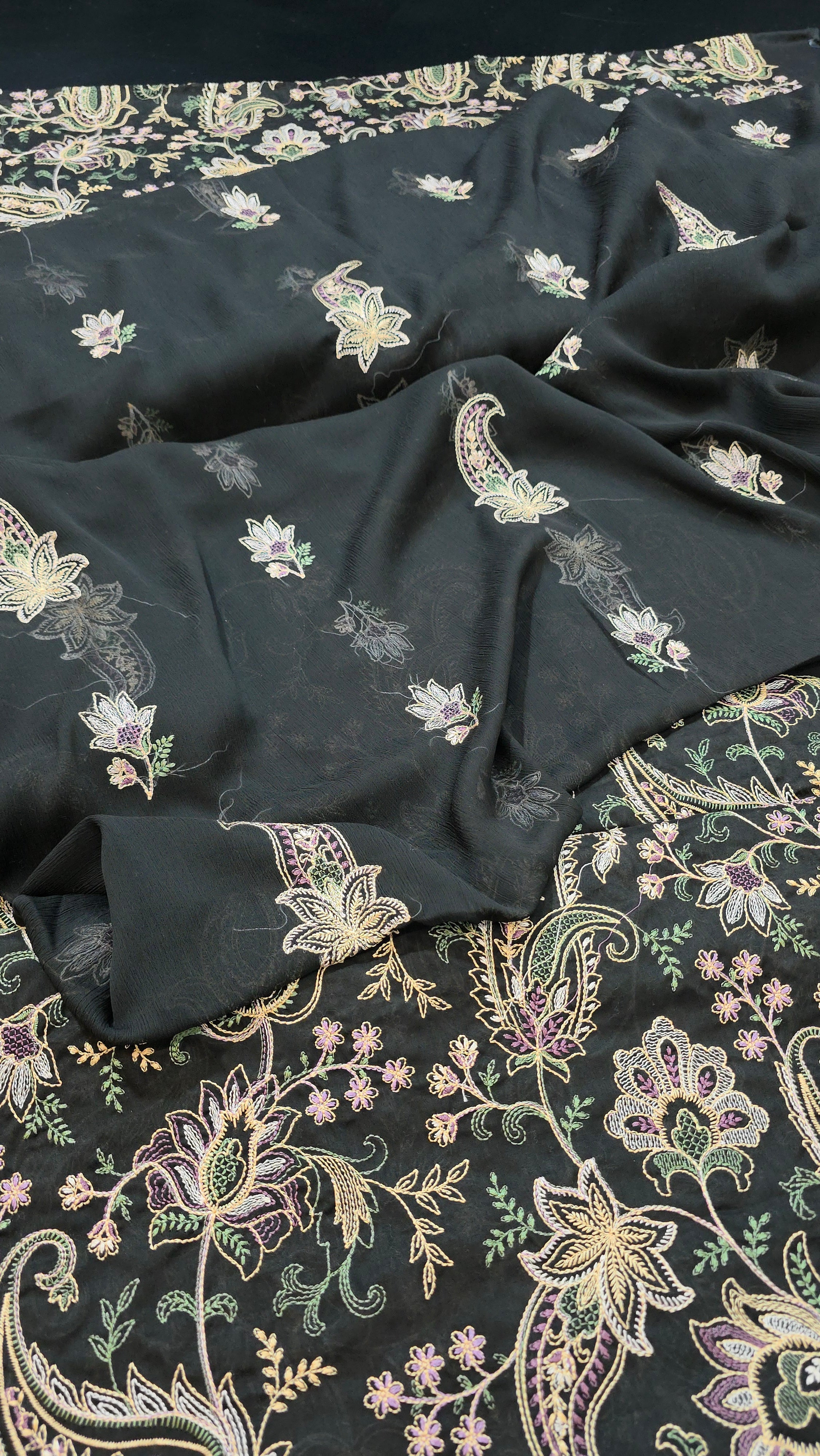Bareeze lawn 3pc allover embroidered