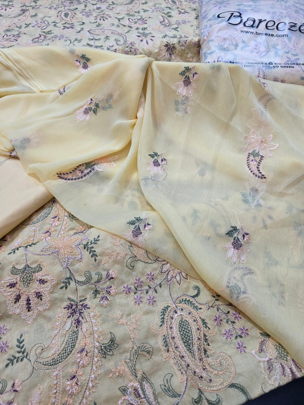 Bareeze lawn 3pc allover embroidered