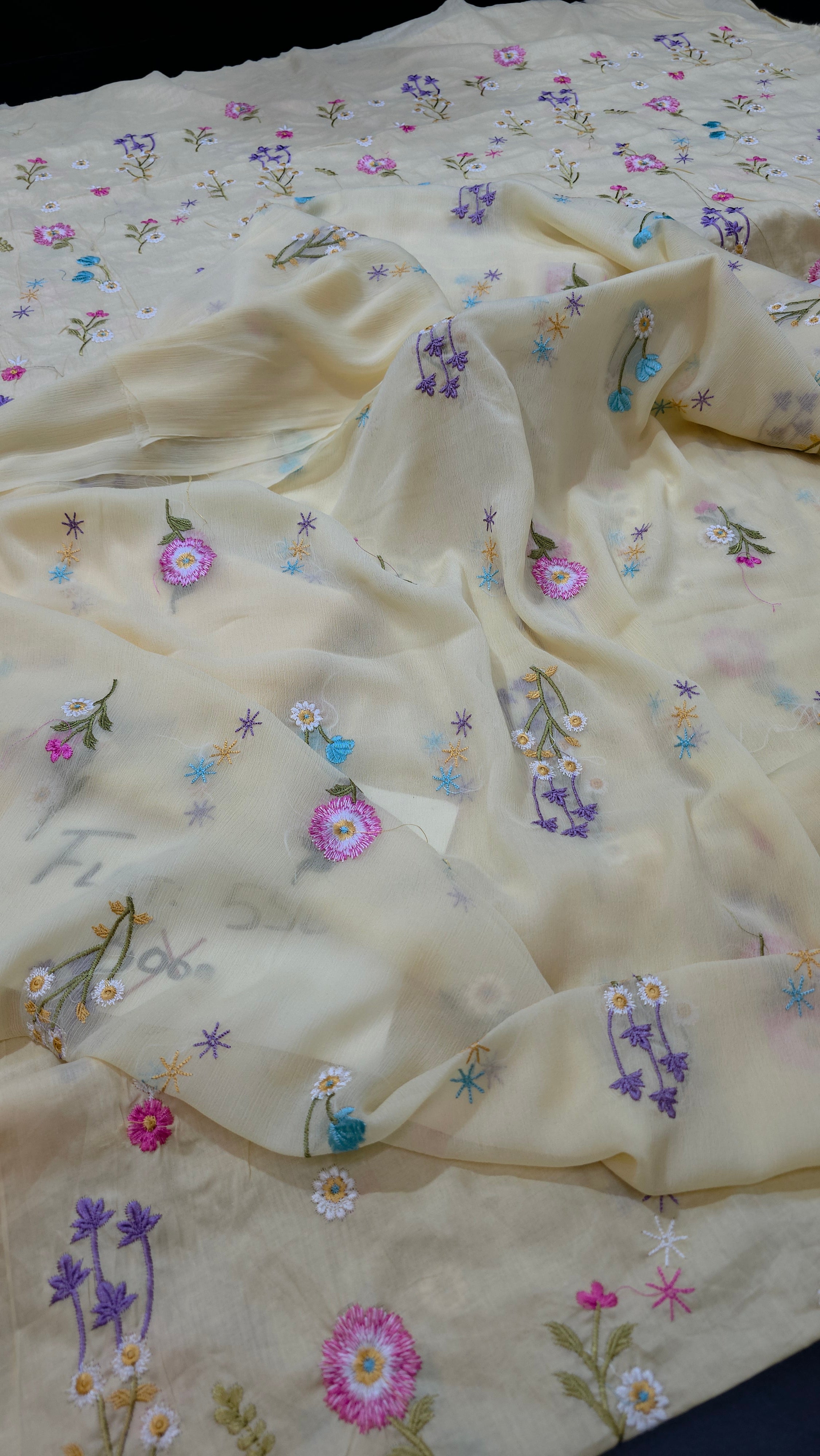 Bareeze lawn 3pc allover embroidered