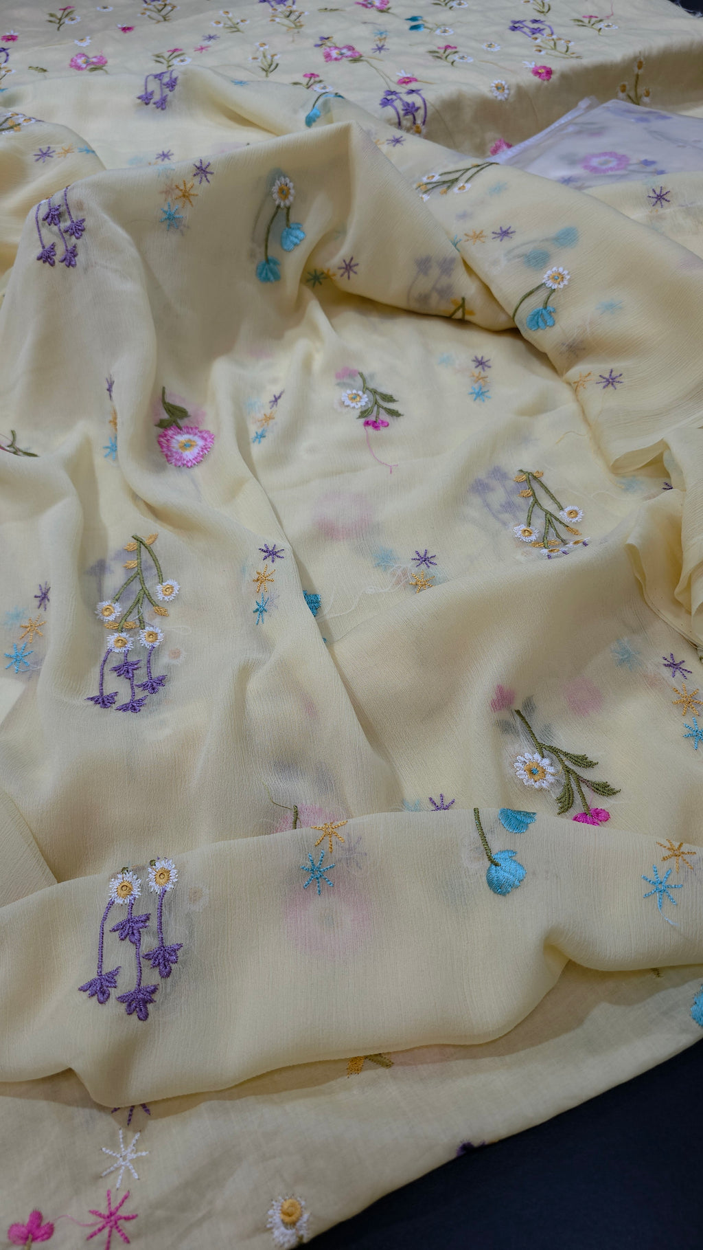 Bareeze lawn 3pc allover embroidered