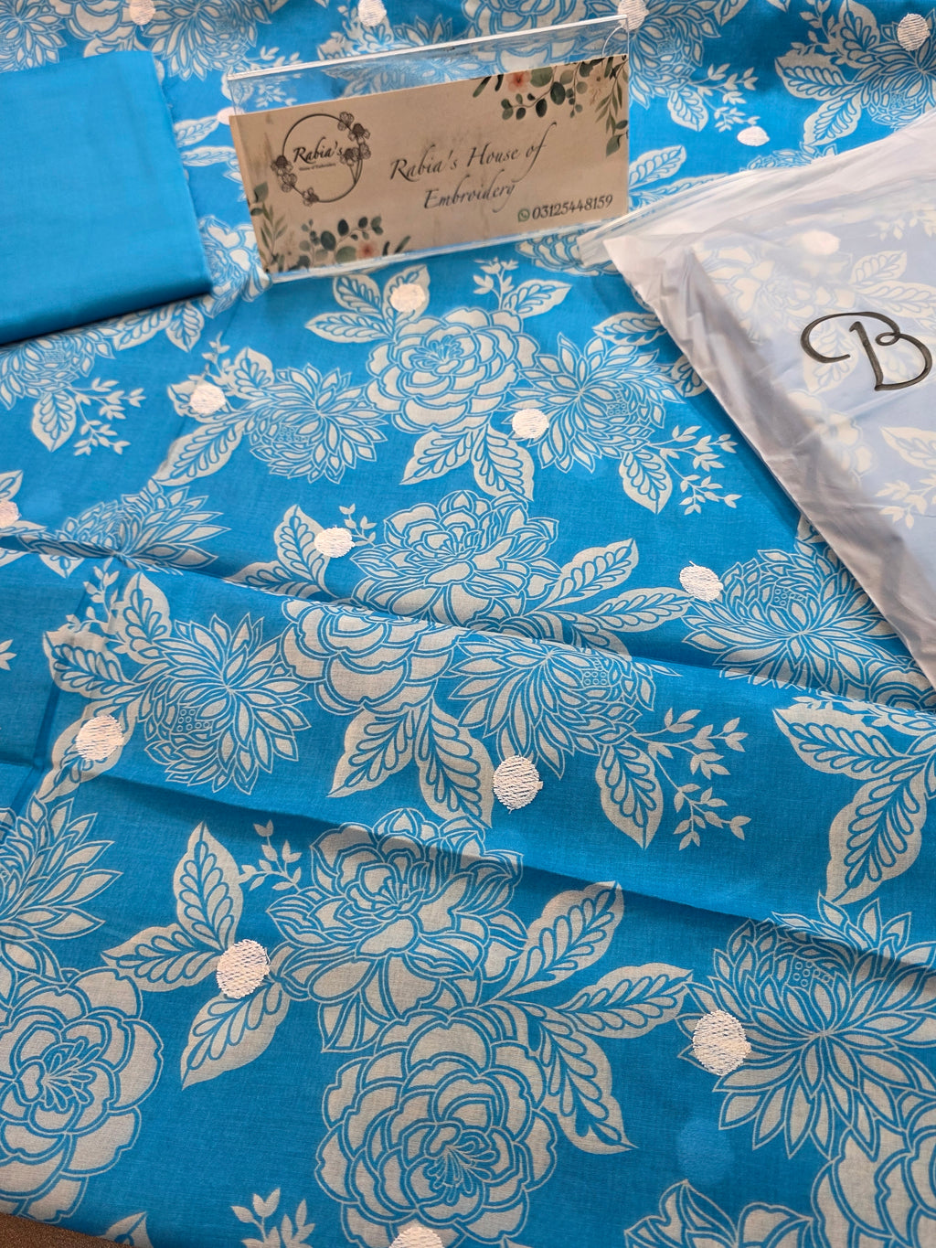 Bareeze lawn 3pc printed plus embroidery