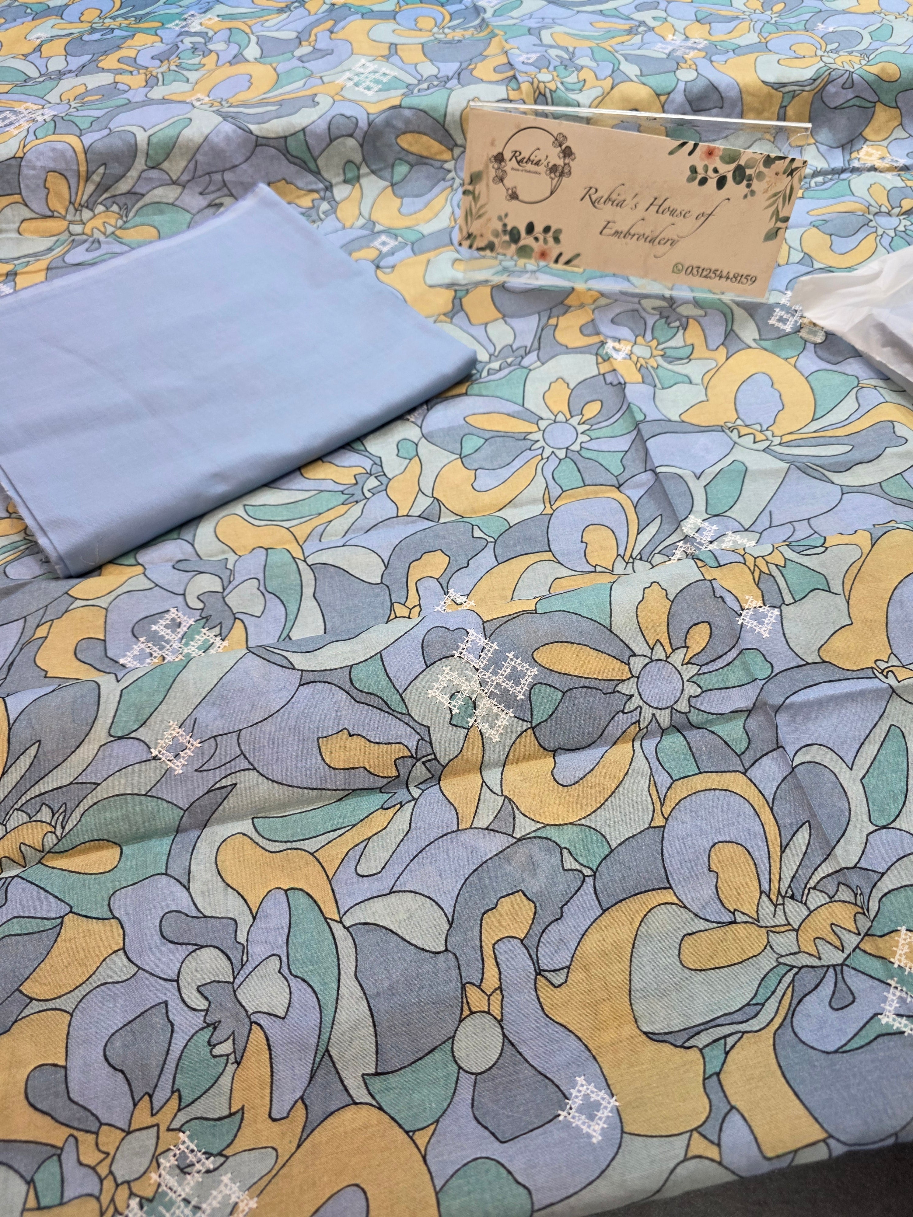 Bareeze lawn 3pc printed plus embroidery