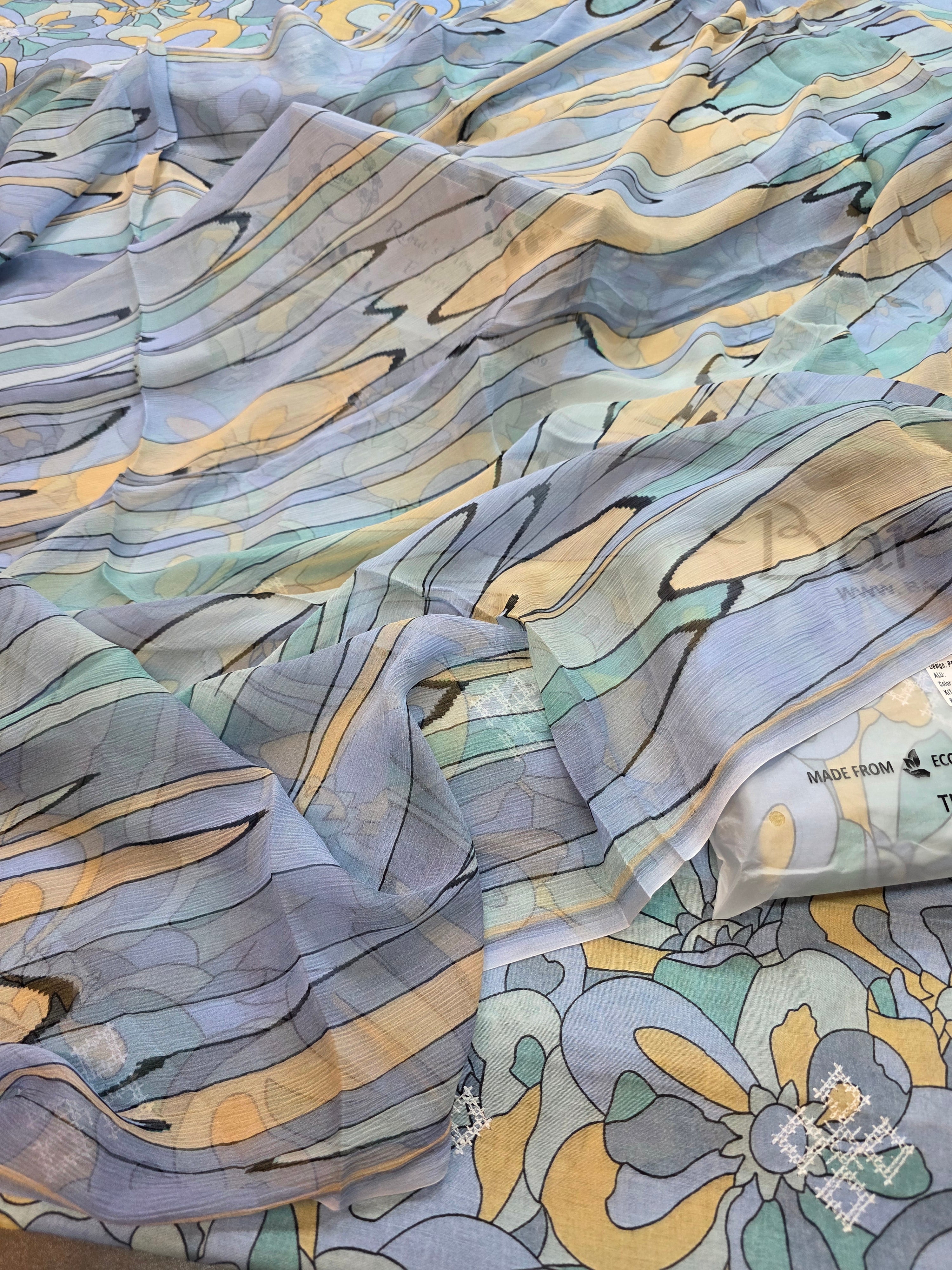 Bareeze lawn 3pc printed plus embroidery