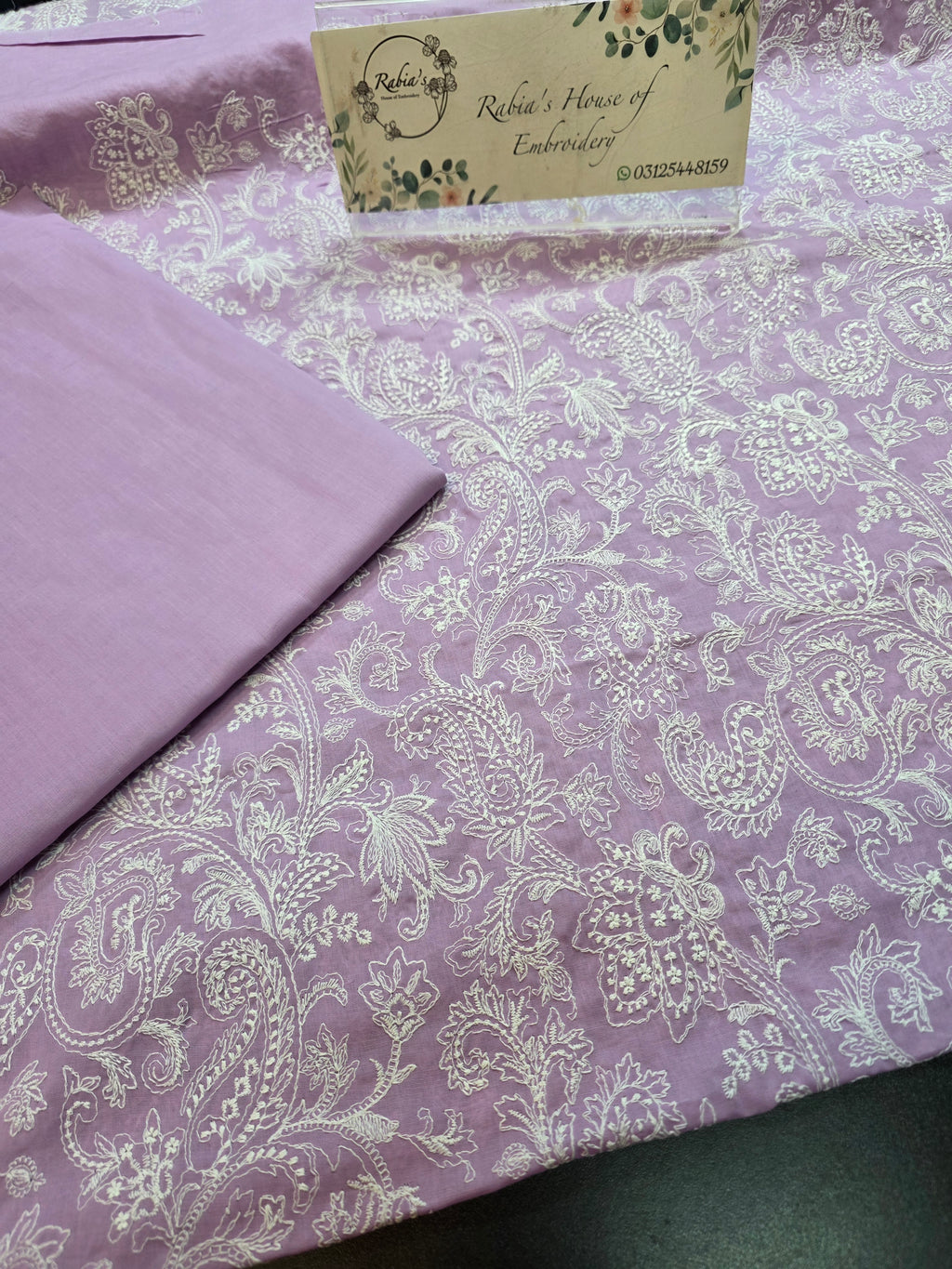 Bareeze embroidered lawn 2pc