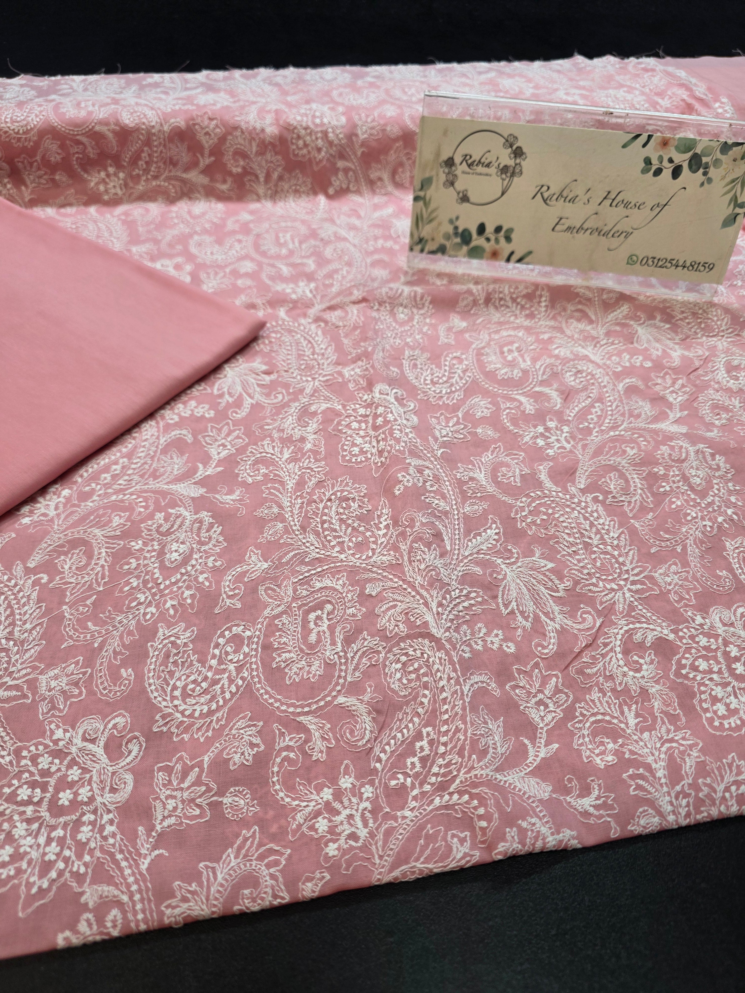 Bareeze embroidered lawn 2pc