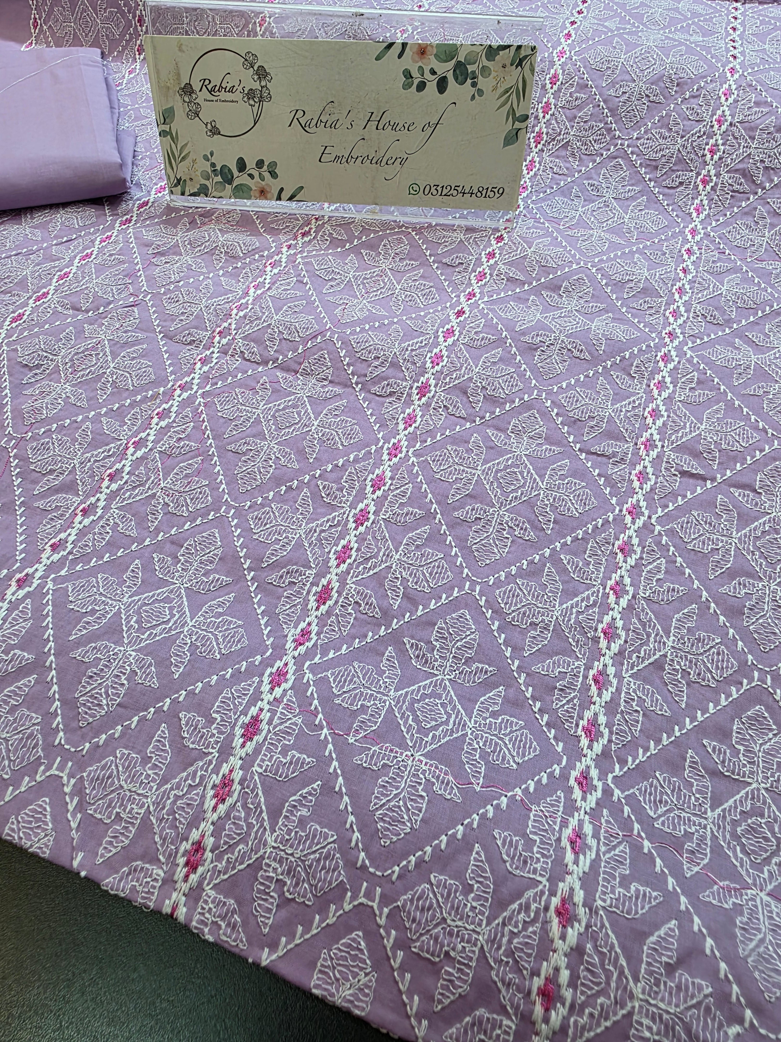 Bareeze embroidered lawn 2pc