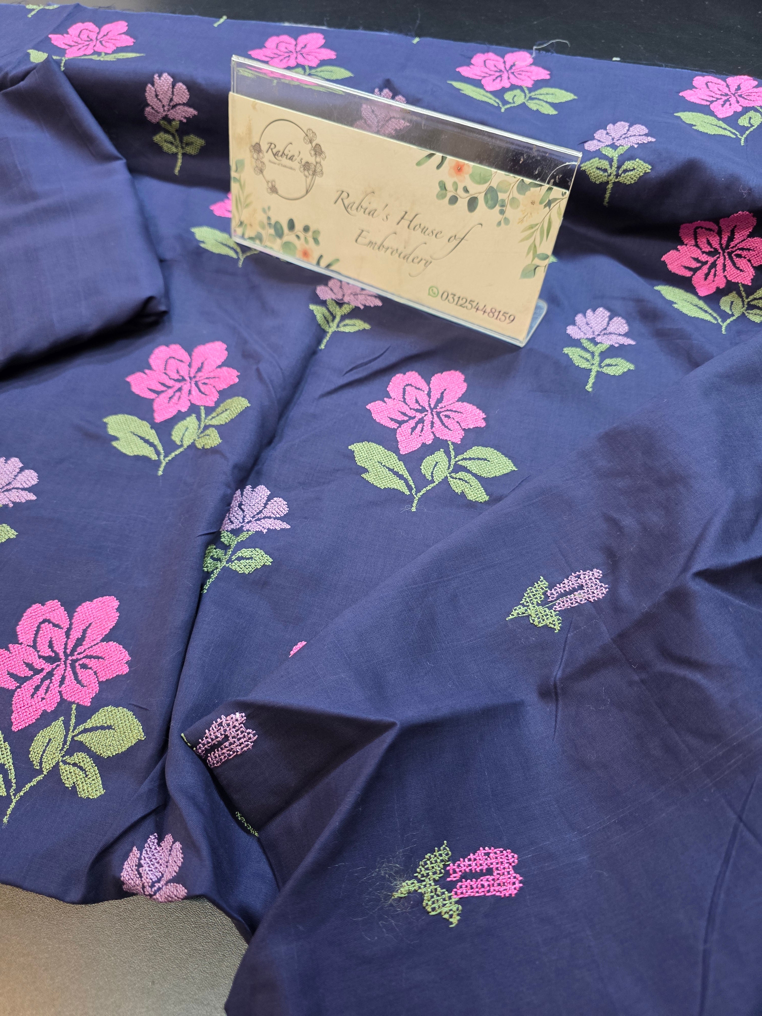 Bareeze embroidered lawn 2pc