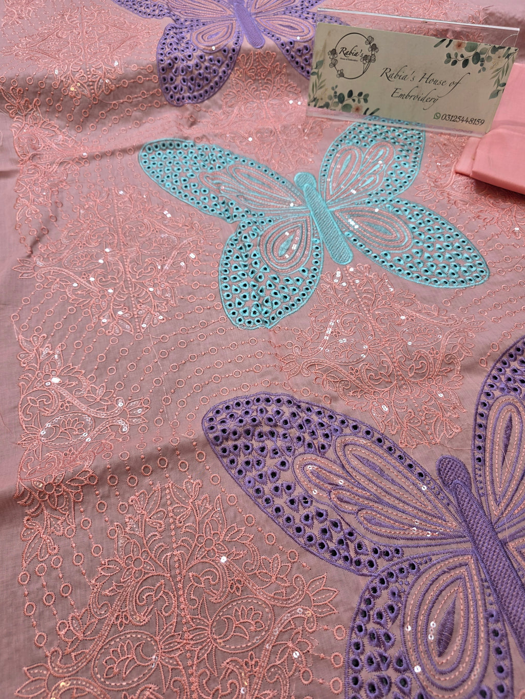 Bareeze embroidered lawn 2pc