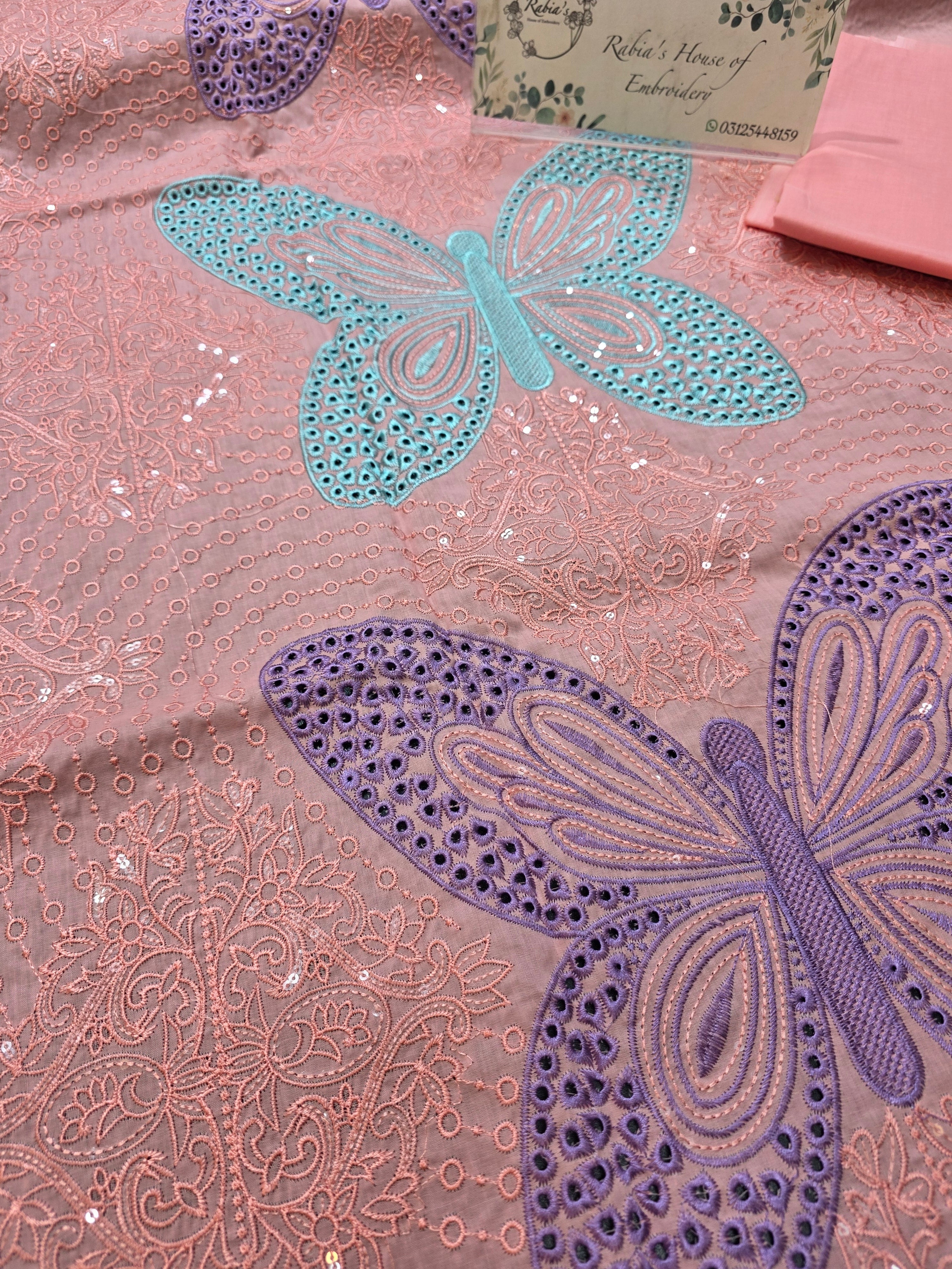 Bareeze embroidered lawn 2pc