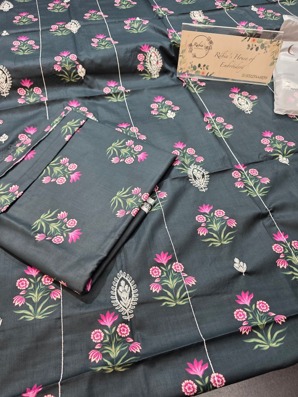 Bareeze lawn 2pc printed plus embroidered