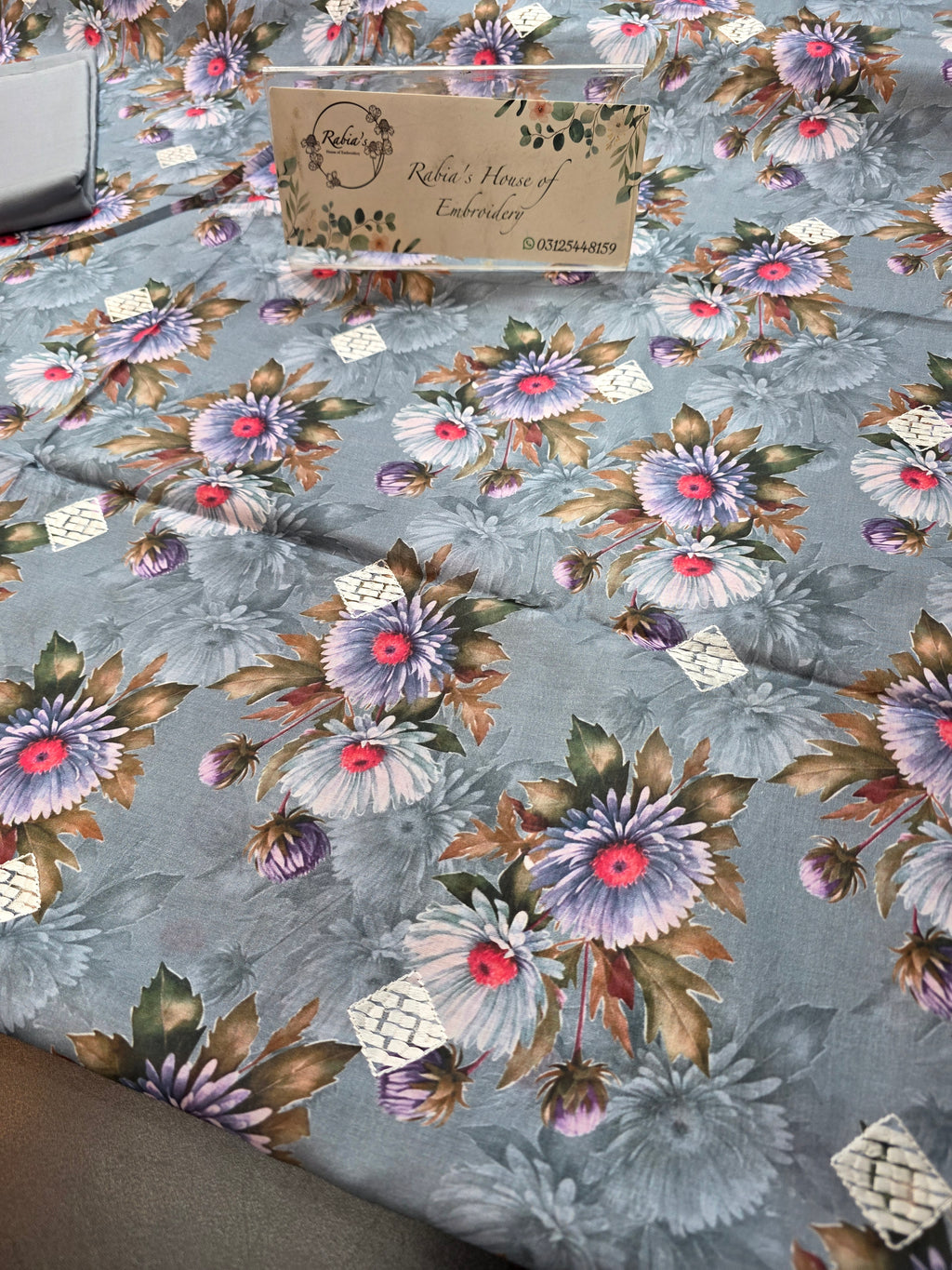 Bareeze lawn 3pc printed plus embroidery