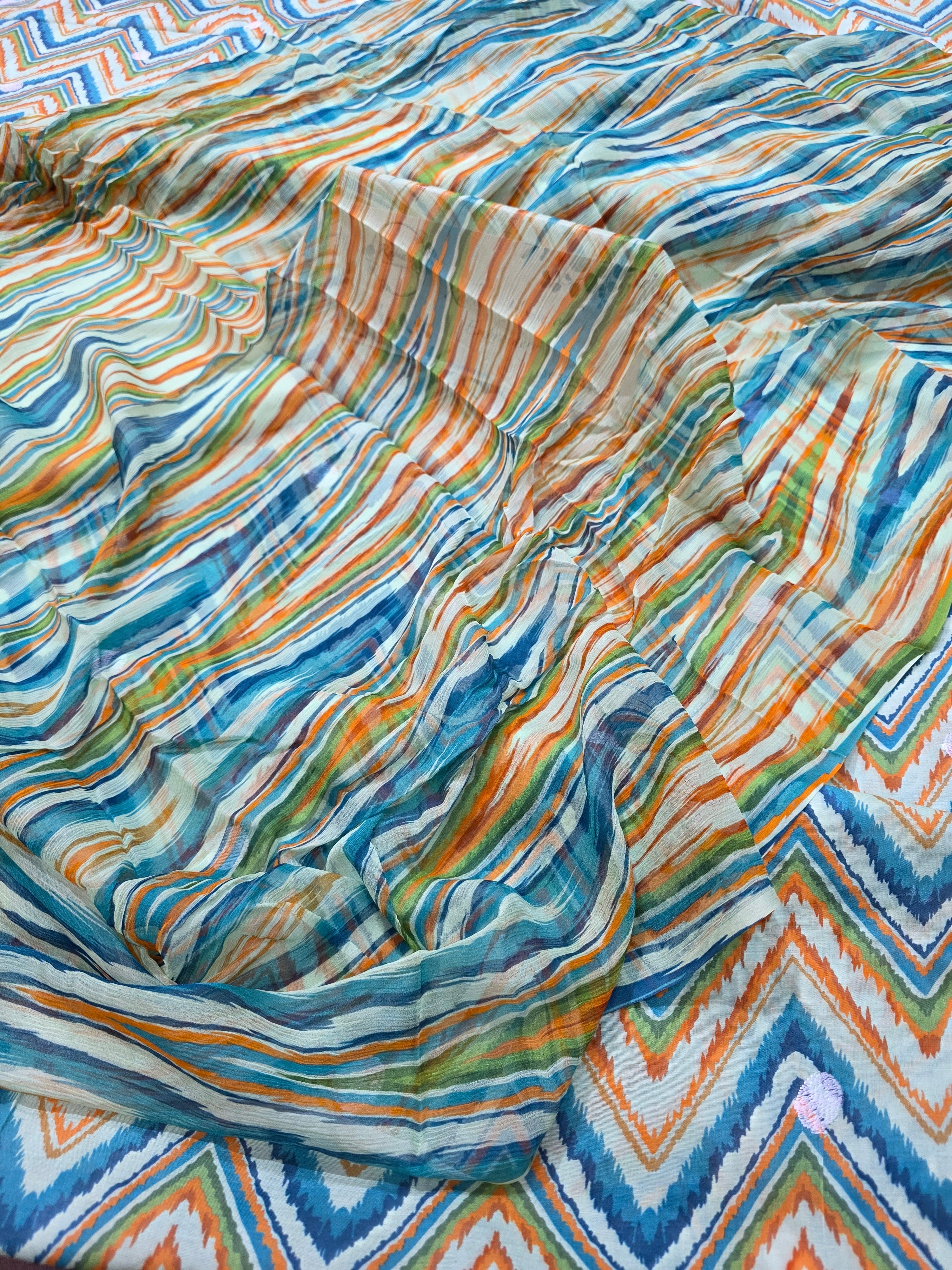 Bareeze lawn 3pc printed plus embroidery