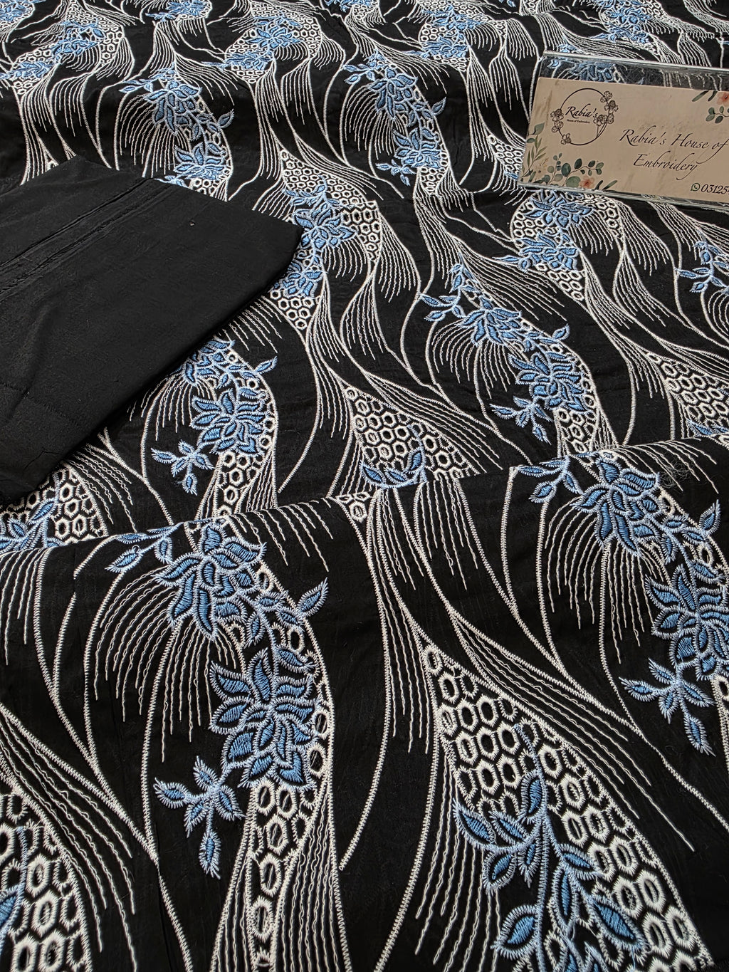 Bareeze lawn 3pc allover embroidered
