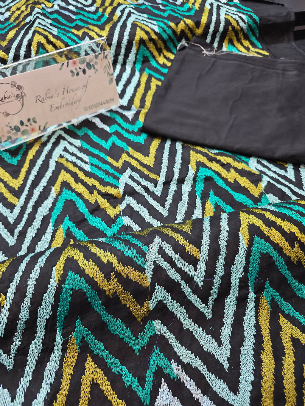 Bareeze lawn 3pc allover embroidered