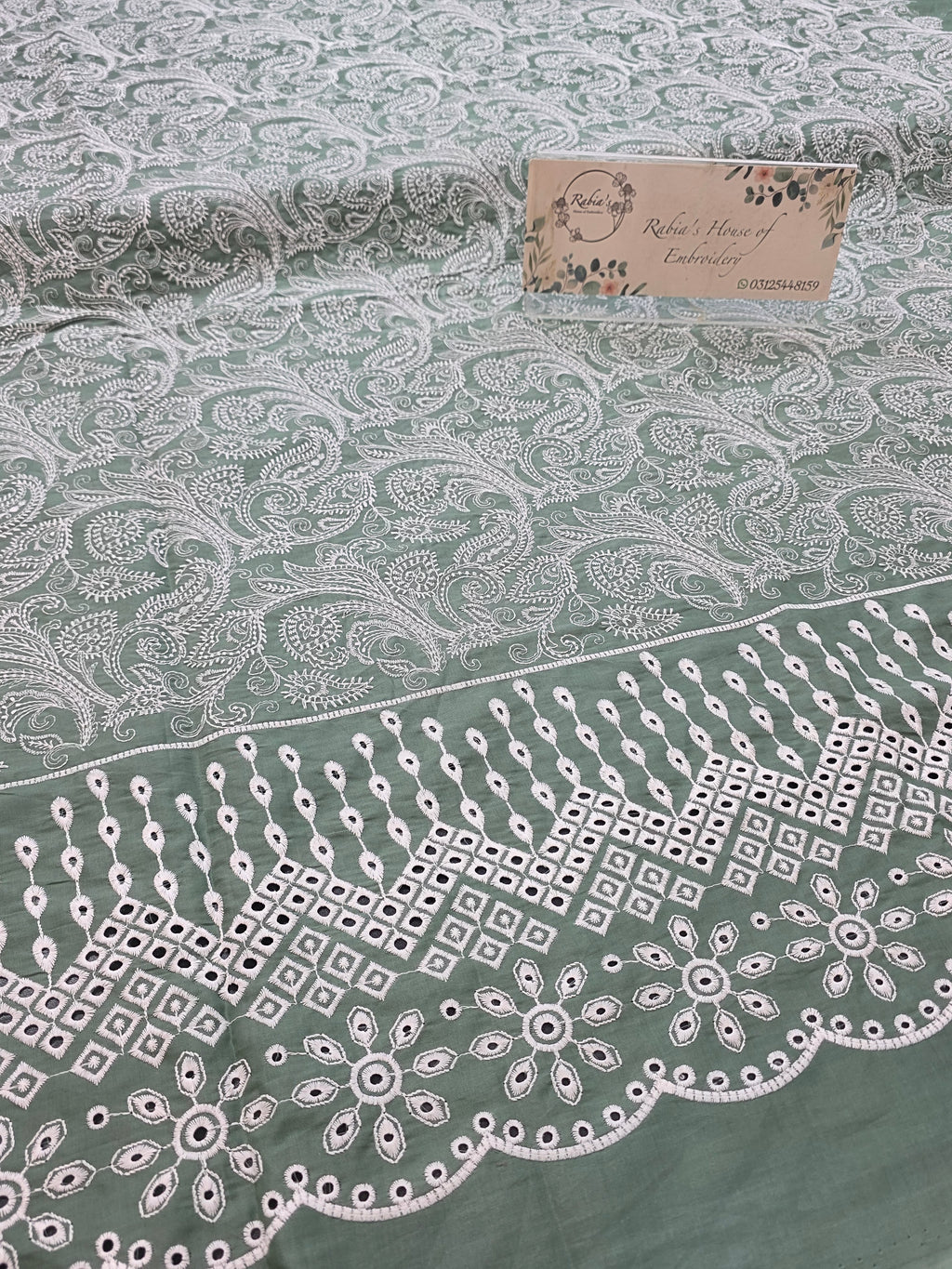 Lawn 4pc with chiffon duppatta
