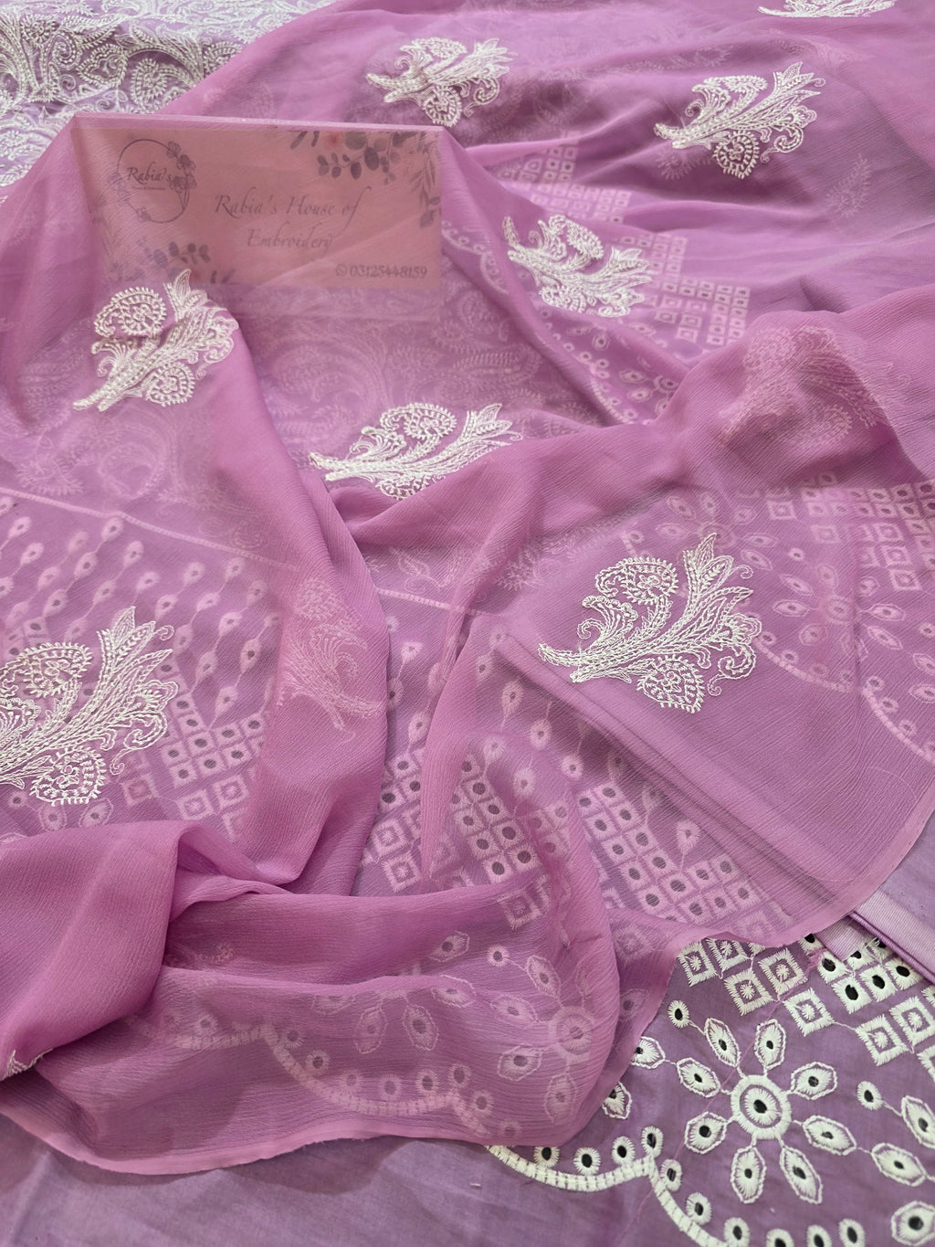 Lawn 4pc with chiffon duppatta