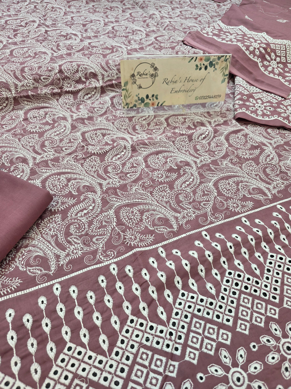Lawn 4pc with chiffon duppatta