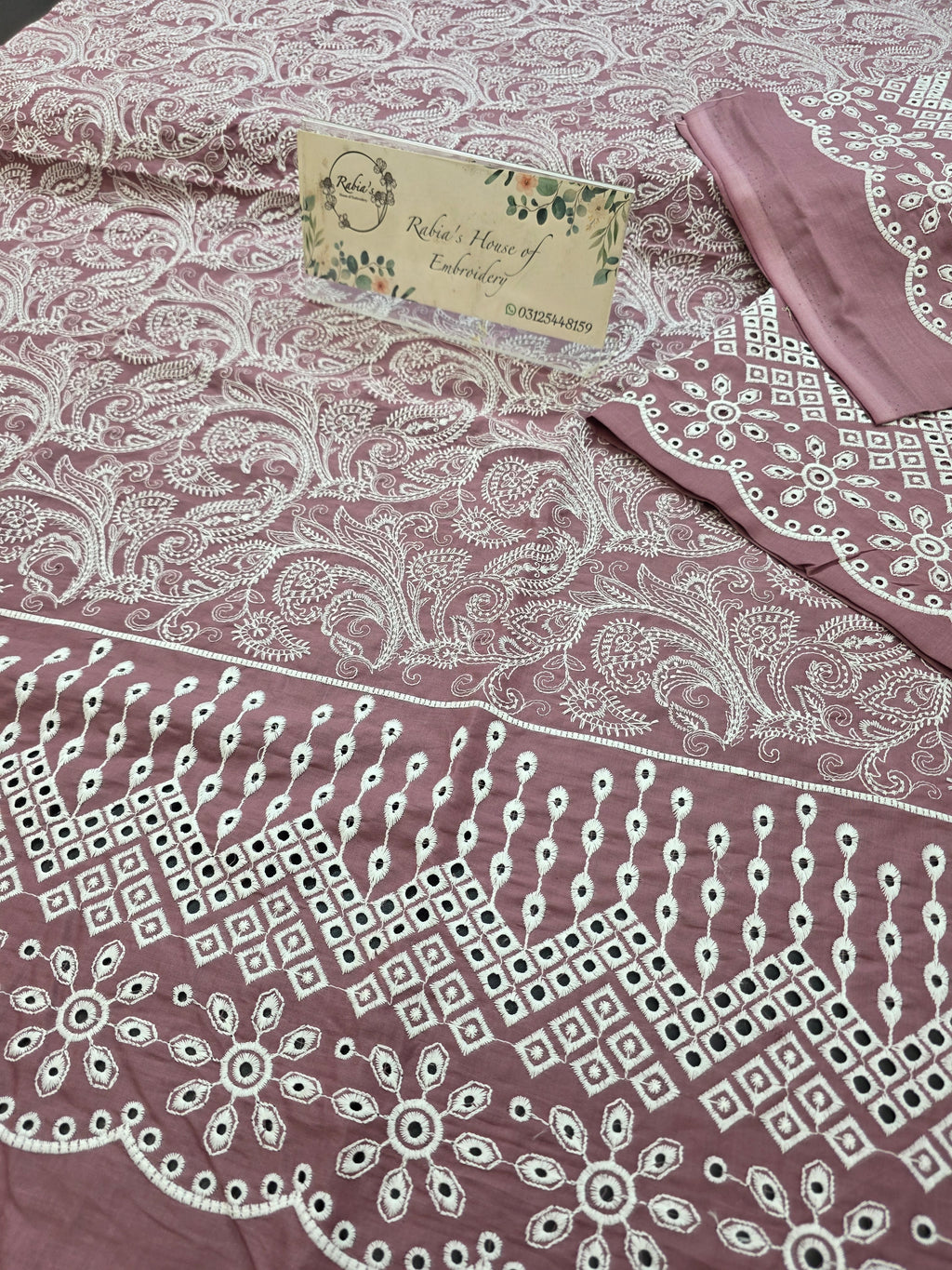 Lawn 4pc with chiffon duppatta