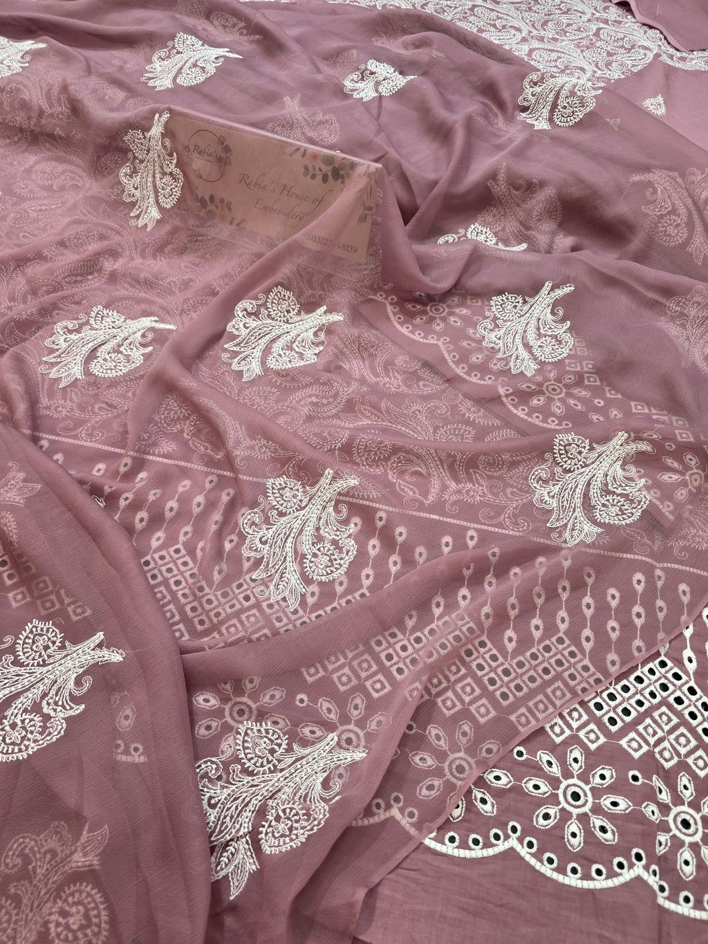 Lawn 4pc with chiffon duppatta