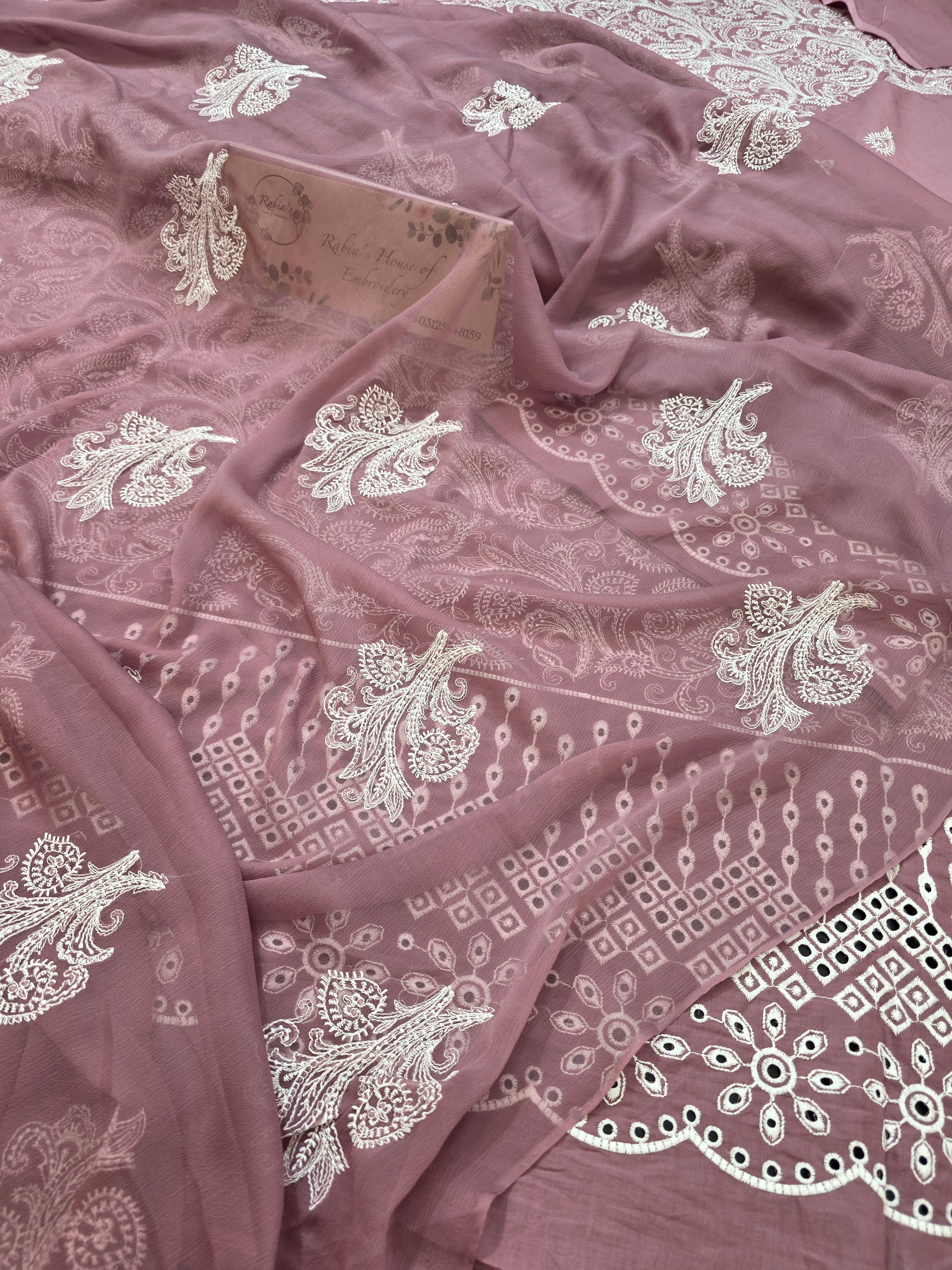 Lawn 4pc with chiffon duppatta