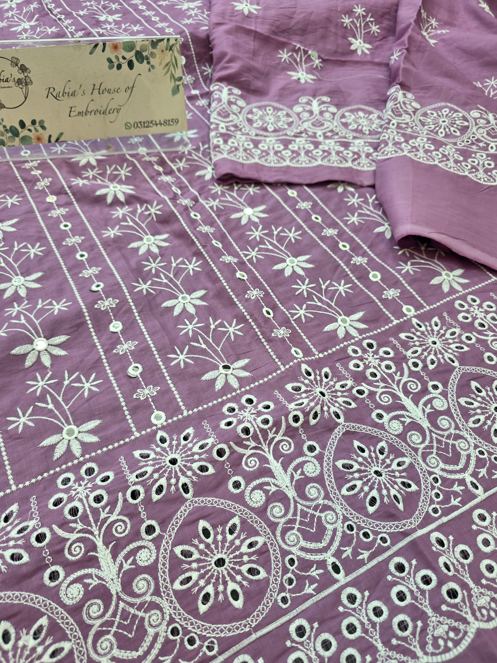Lawn 4pc with chiffon duppatta