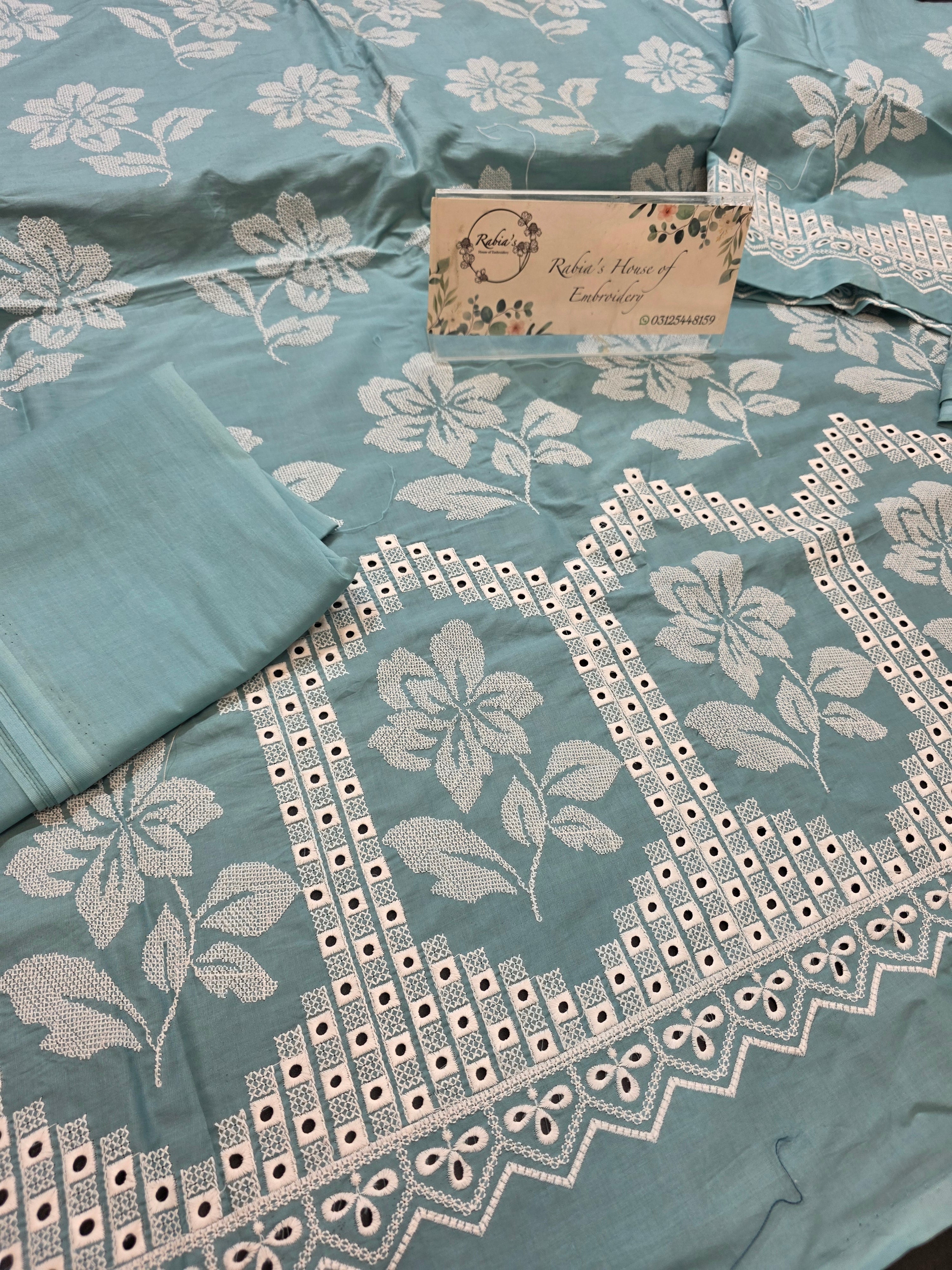 Lawn 4pc with chiffon duppatta