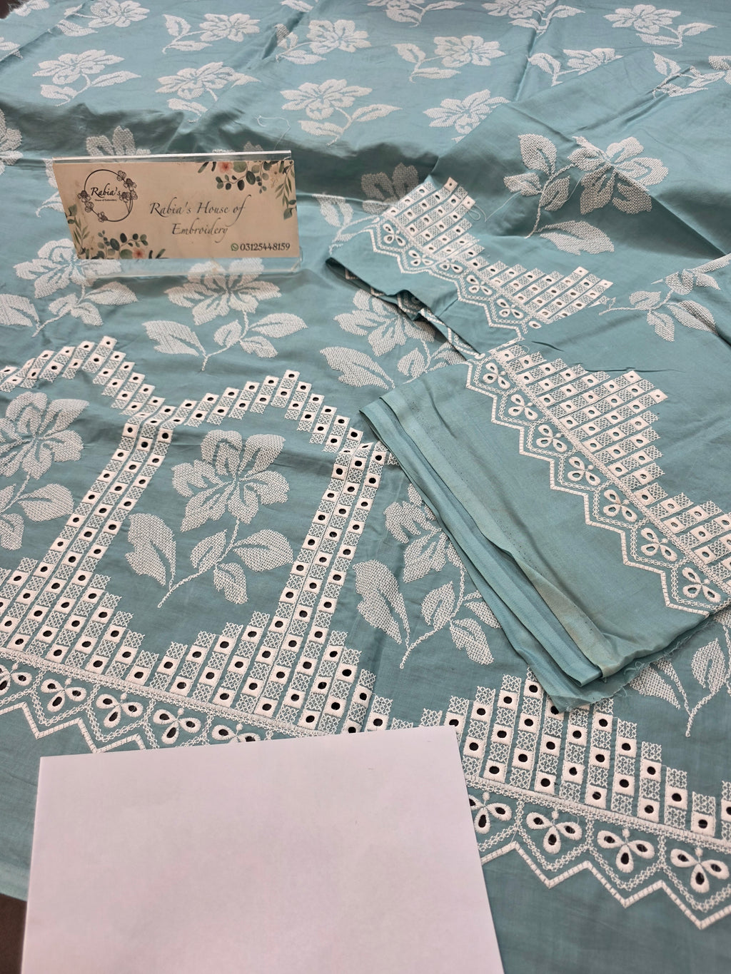 Lawn 4pc with chiffon duppatta