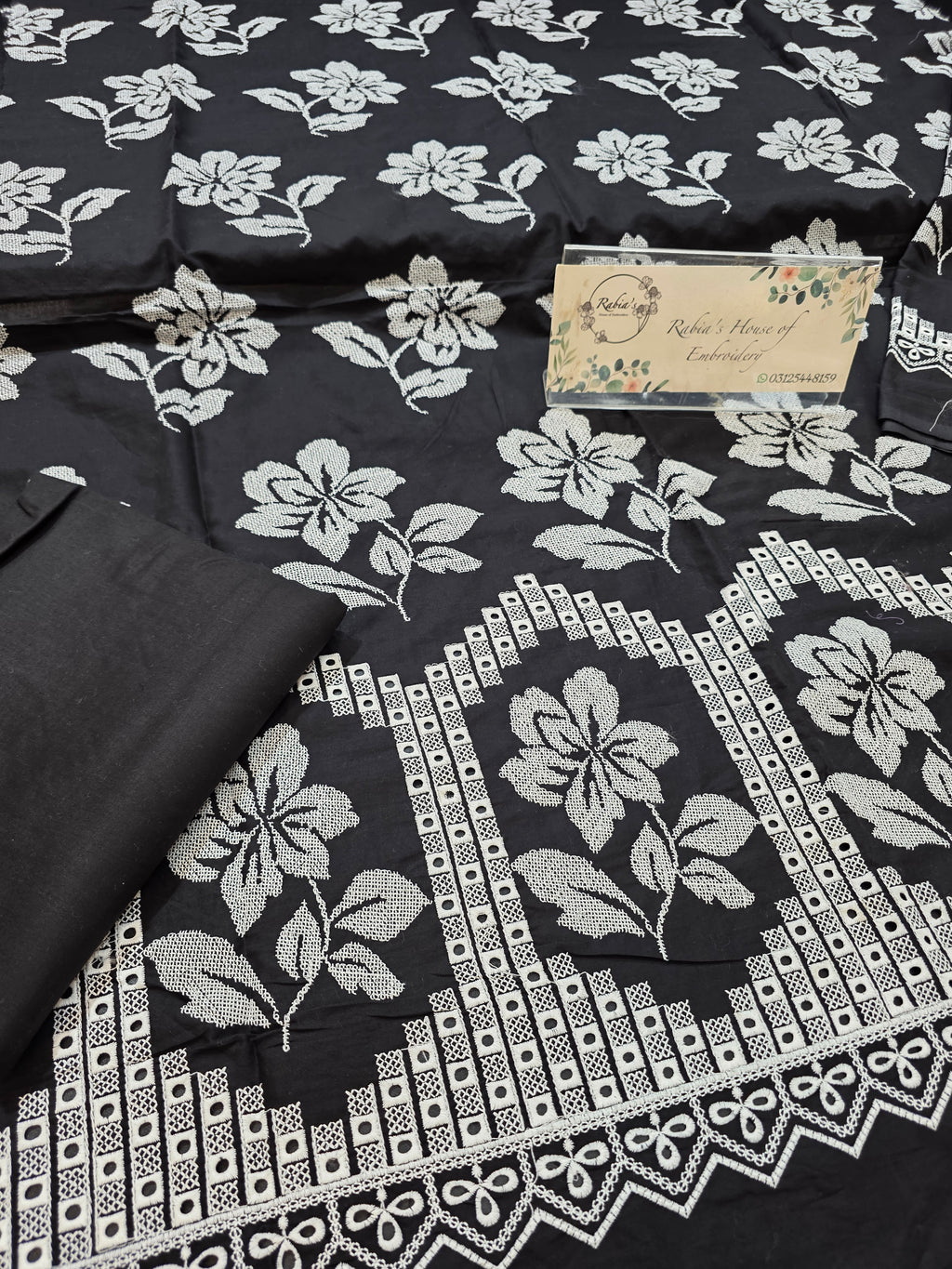 Lawn 4pc with chiffon duppatta