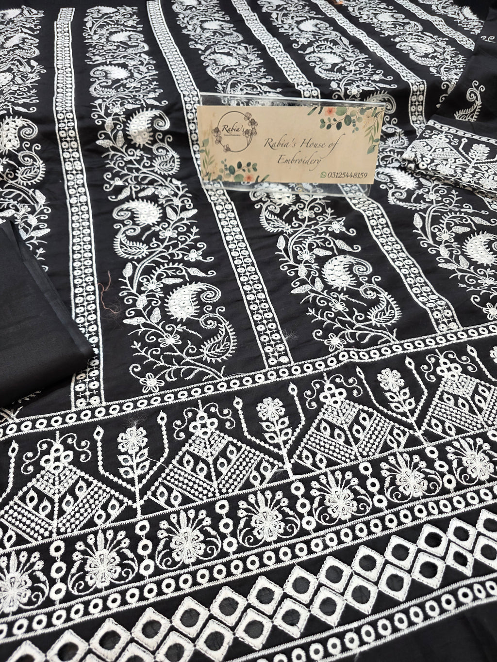 Lawn 4pc with chiffon duppatta