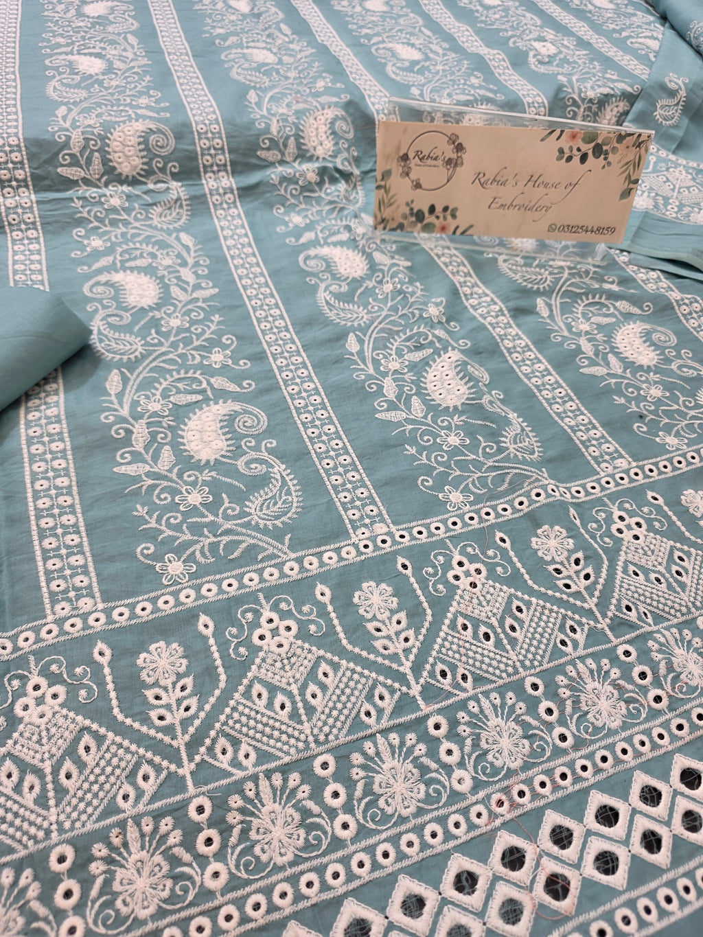 Lawn 4pc with chiffon duppatta