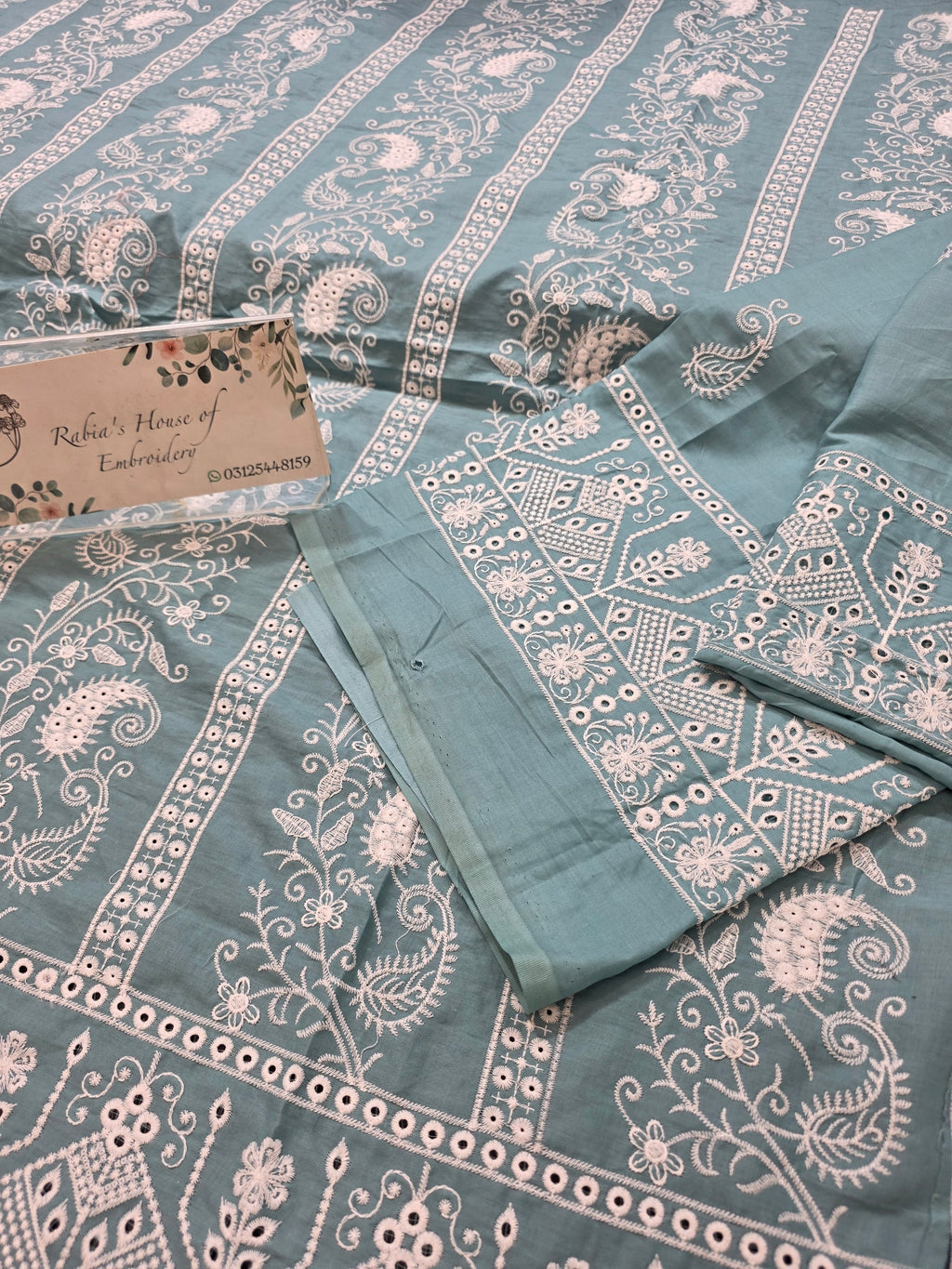 Lawn 4pc with chiffon duppatta