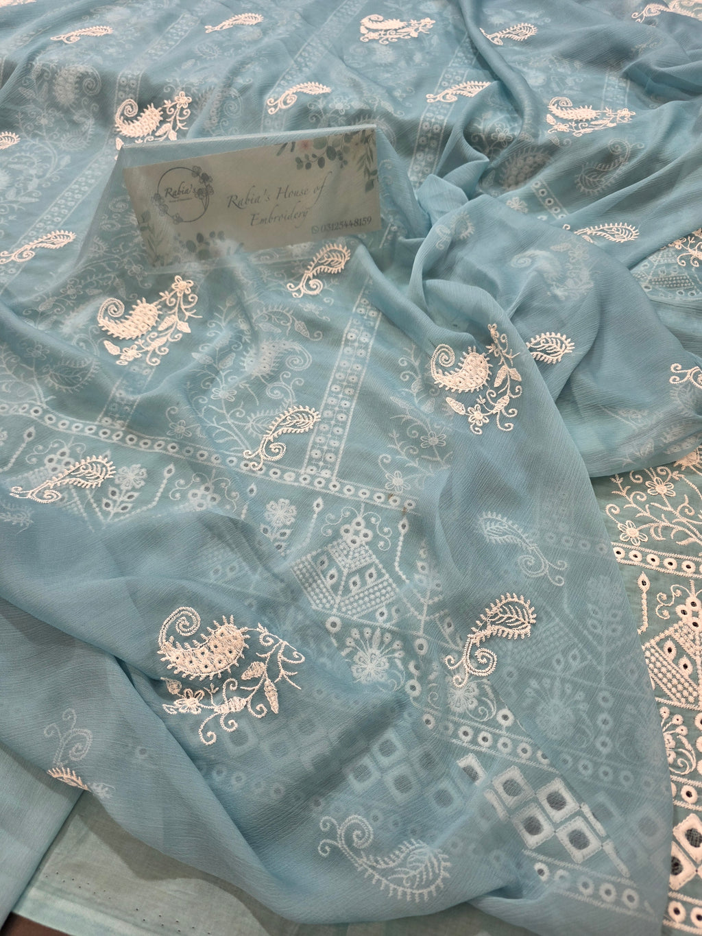 Lawn 4pc with chiffon duppatta