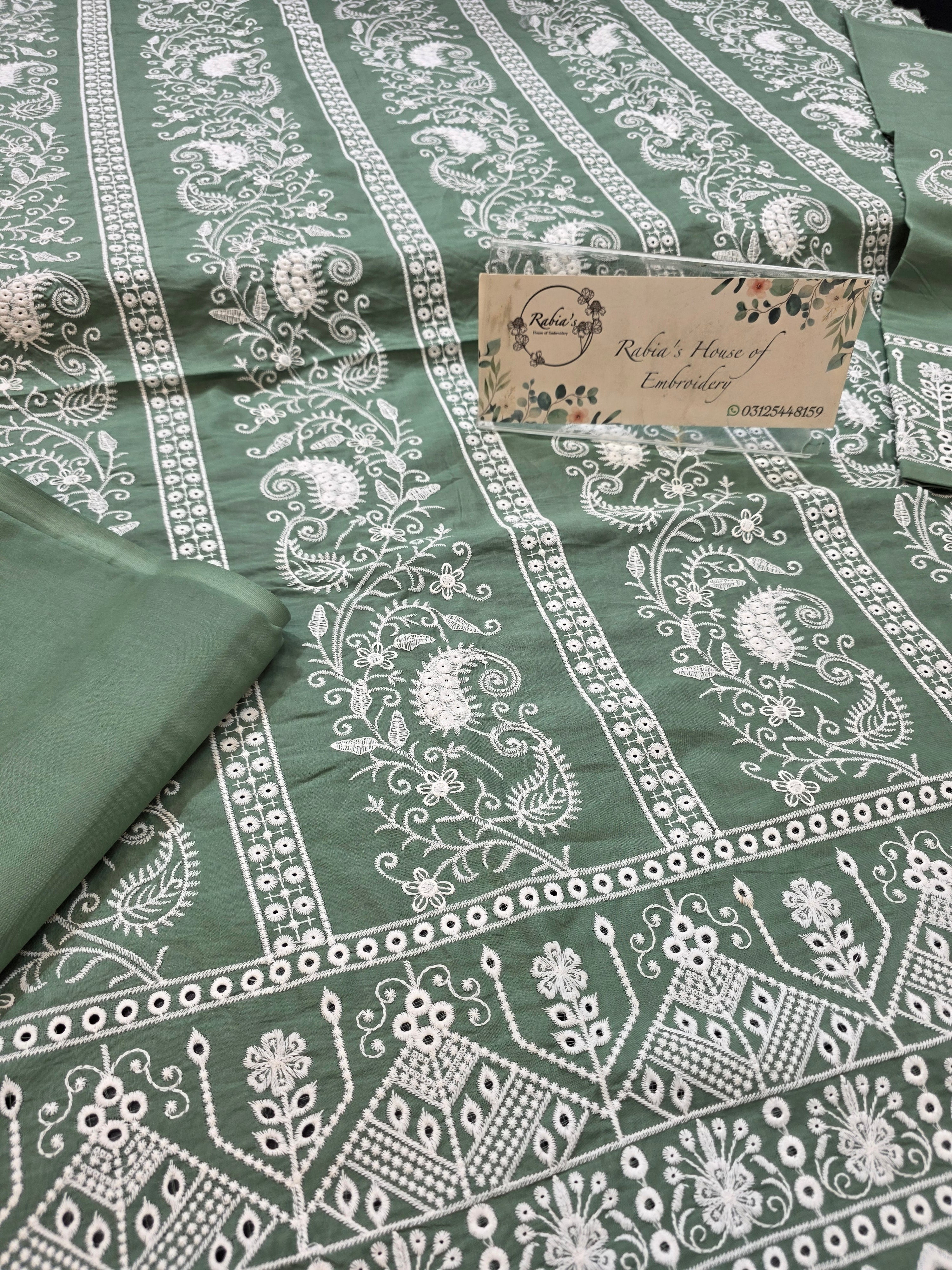 Lawn 4pc with chiffon duppatta