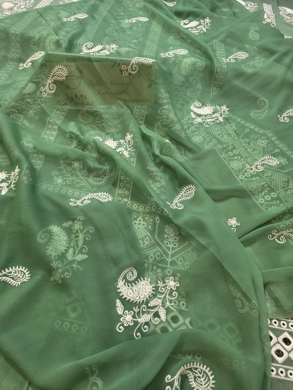 Lawn 4pc with chiffon duppatta