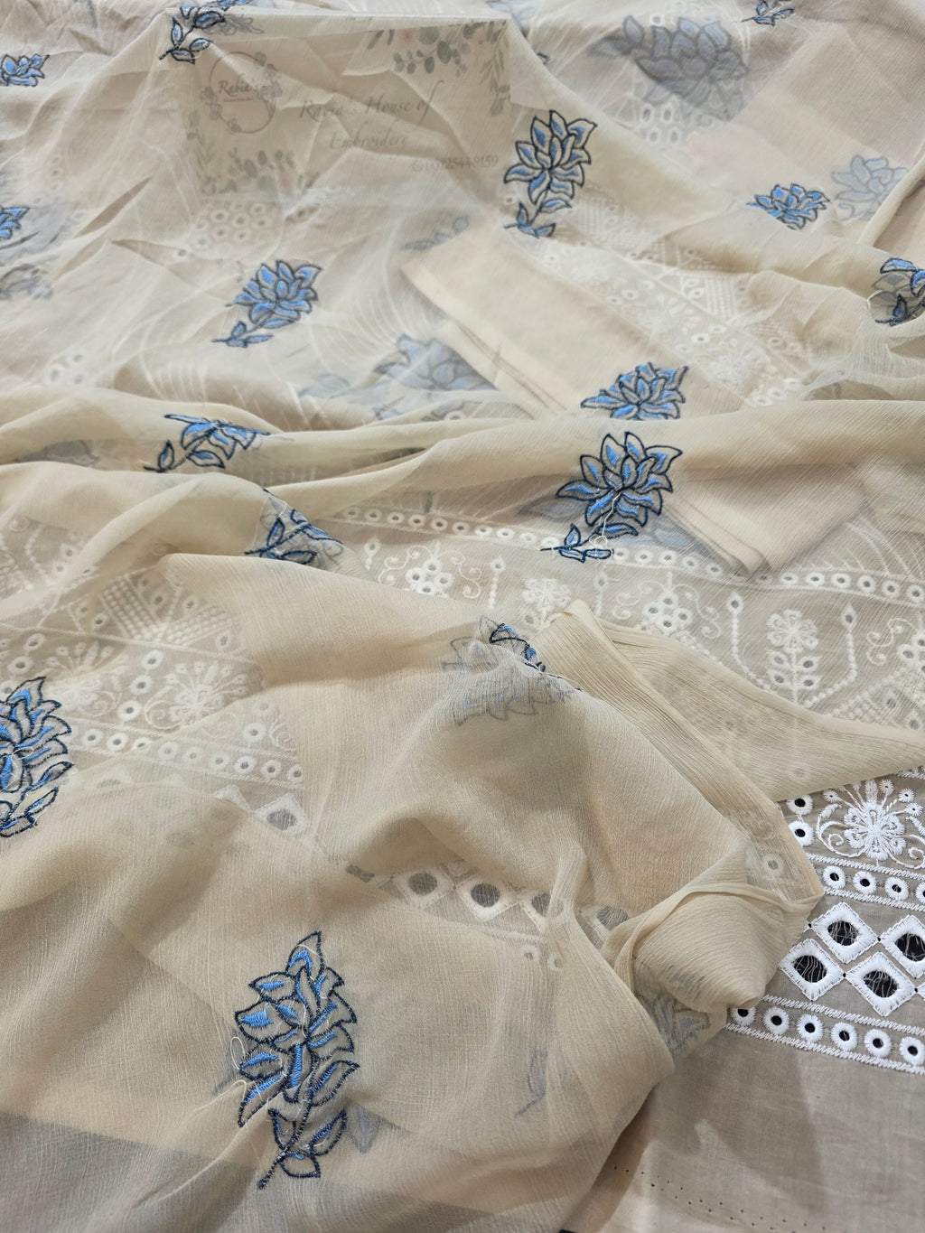 Lawn 4pc with chiffon duppatta