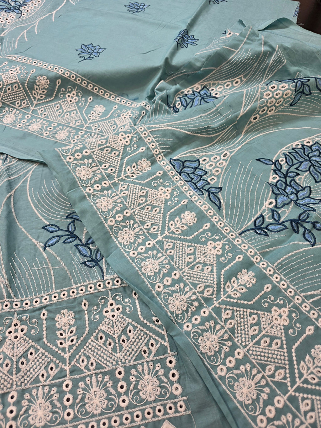Lawn 4pc with chiffon duppatta