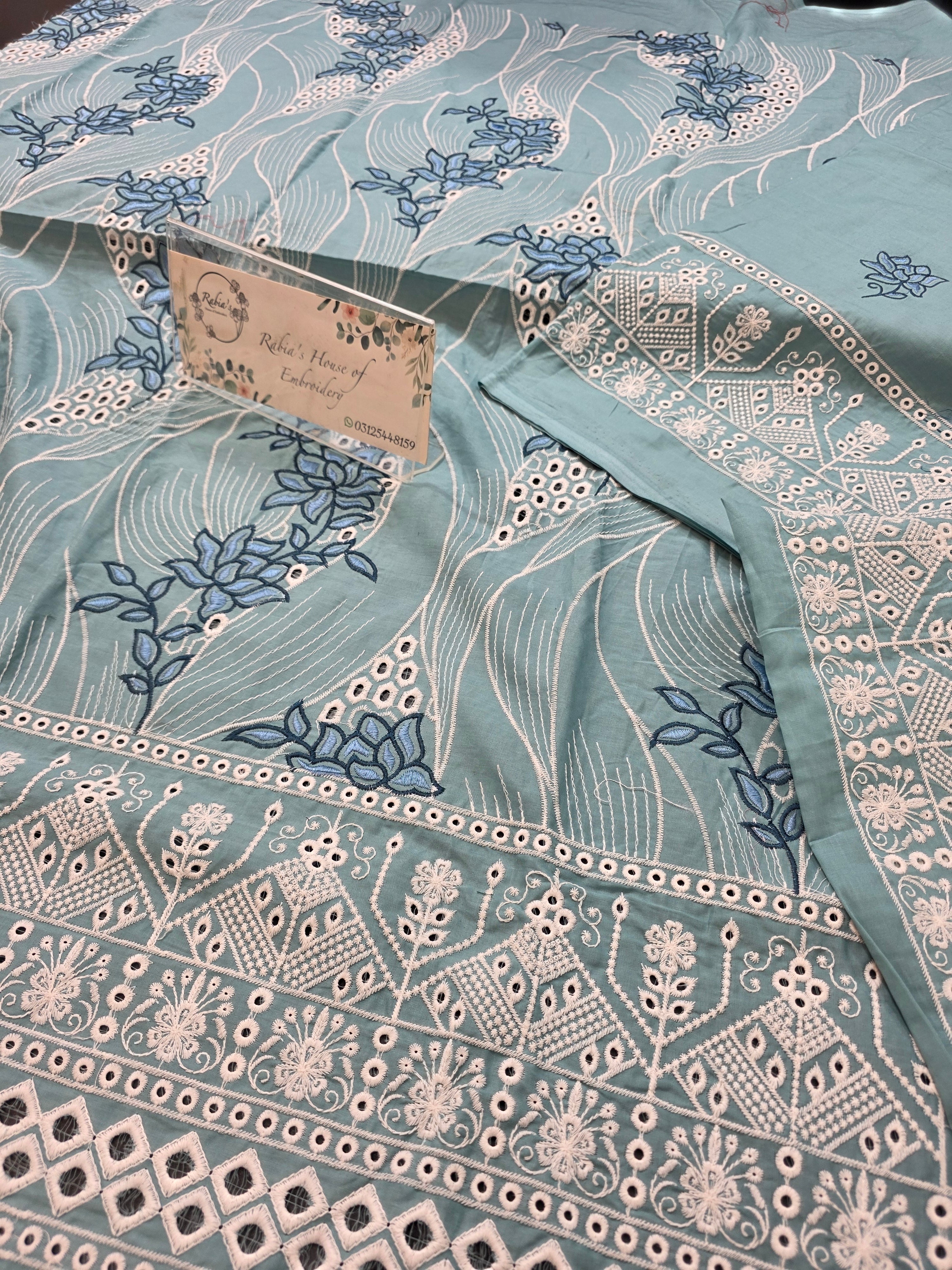Lawn 4pc with chiffon duppatta